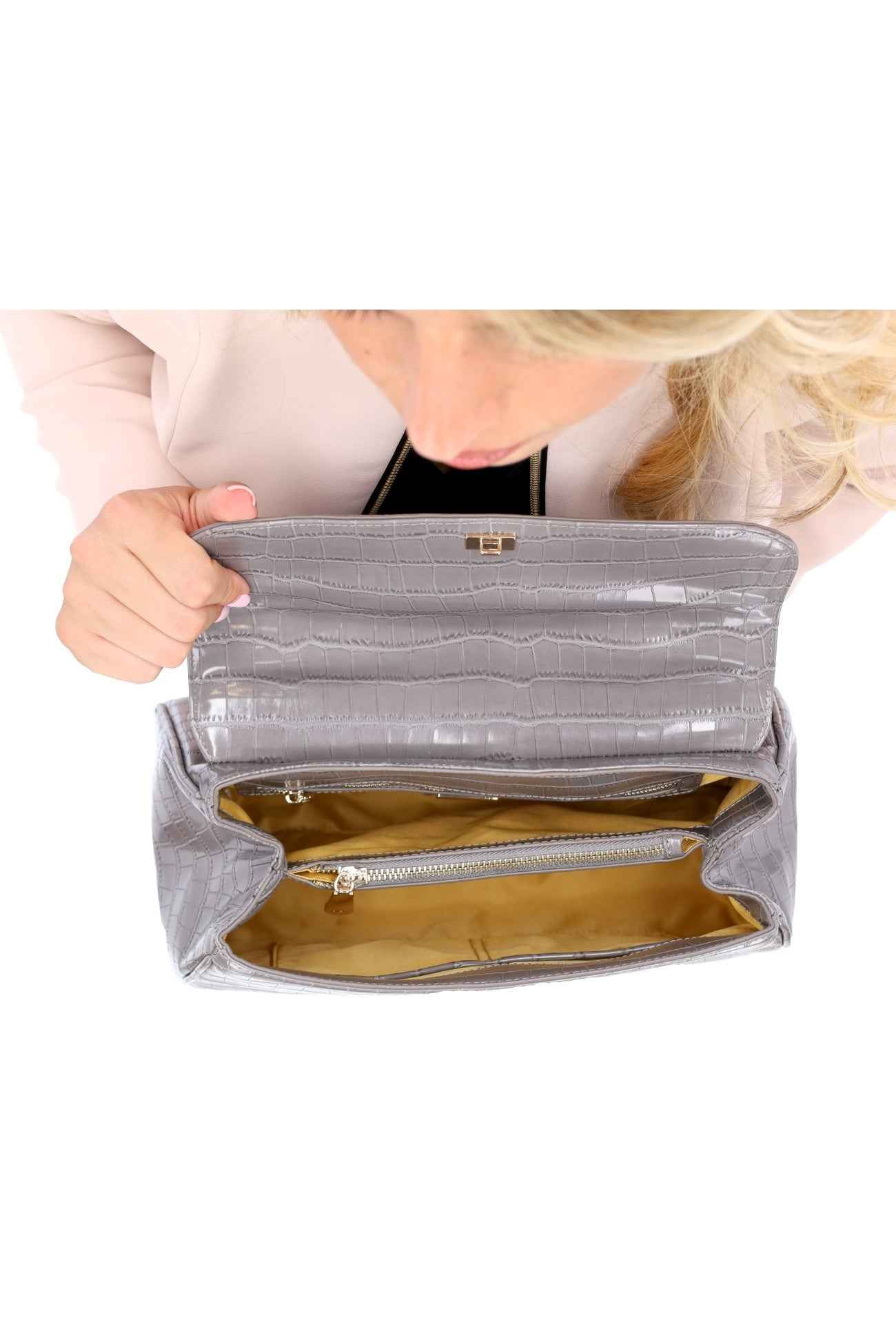 V°73 - D 73BS6UF01 Borsa