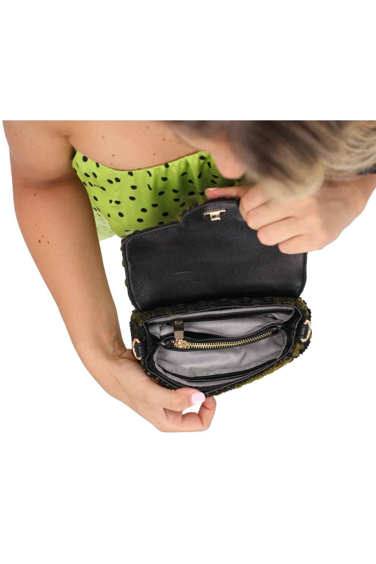 V°73 - D 73BS7D402 Borsa