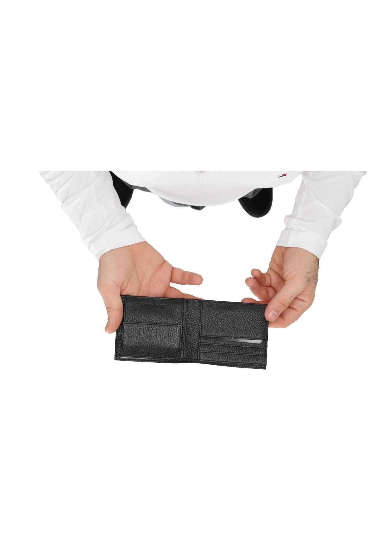 EMPORIO ARMANI - U Y4R167 Portafoglio