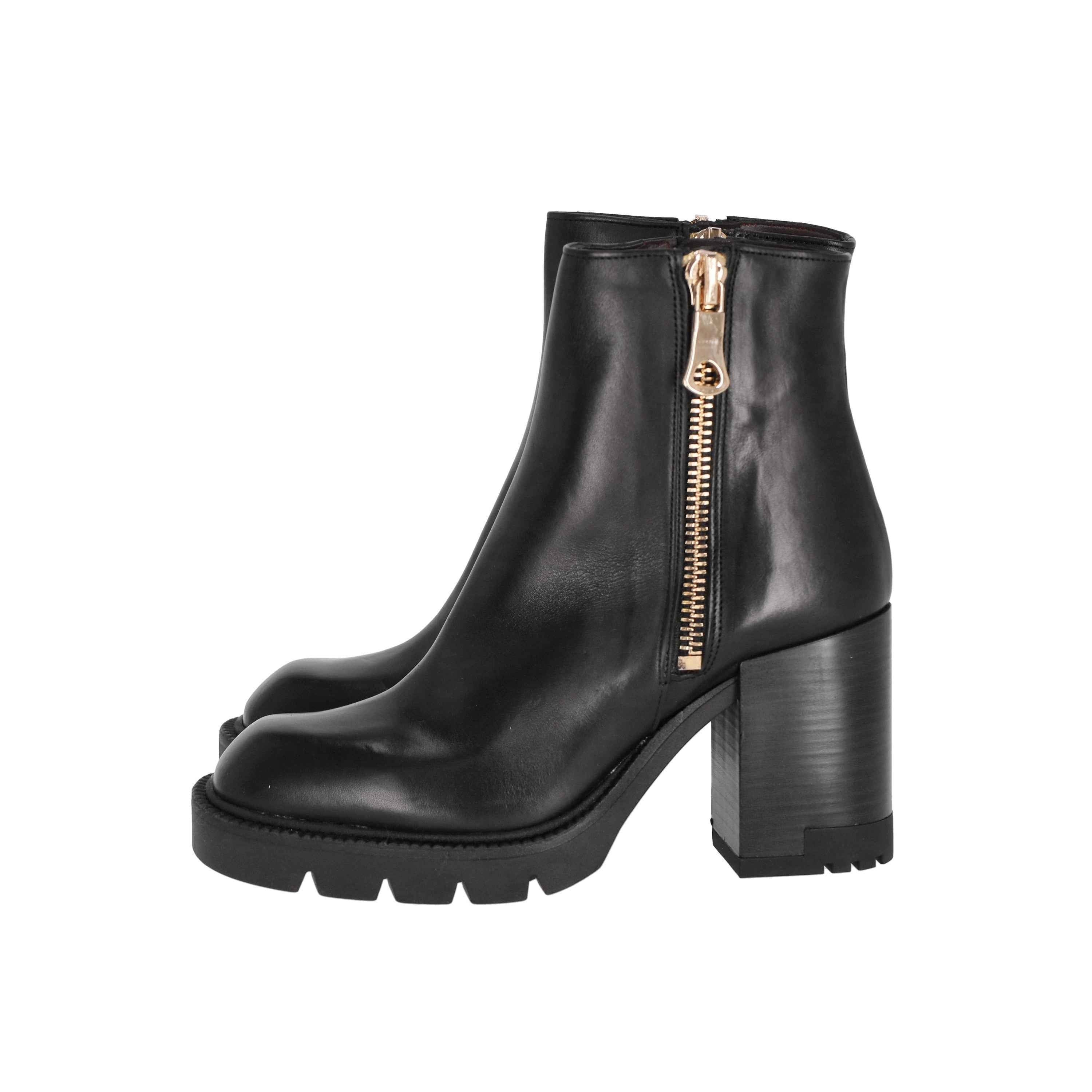 L' AMOUR - D 502 Tronchetto