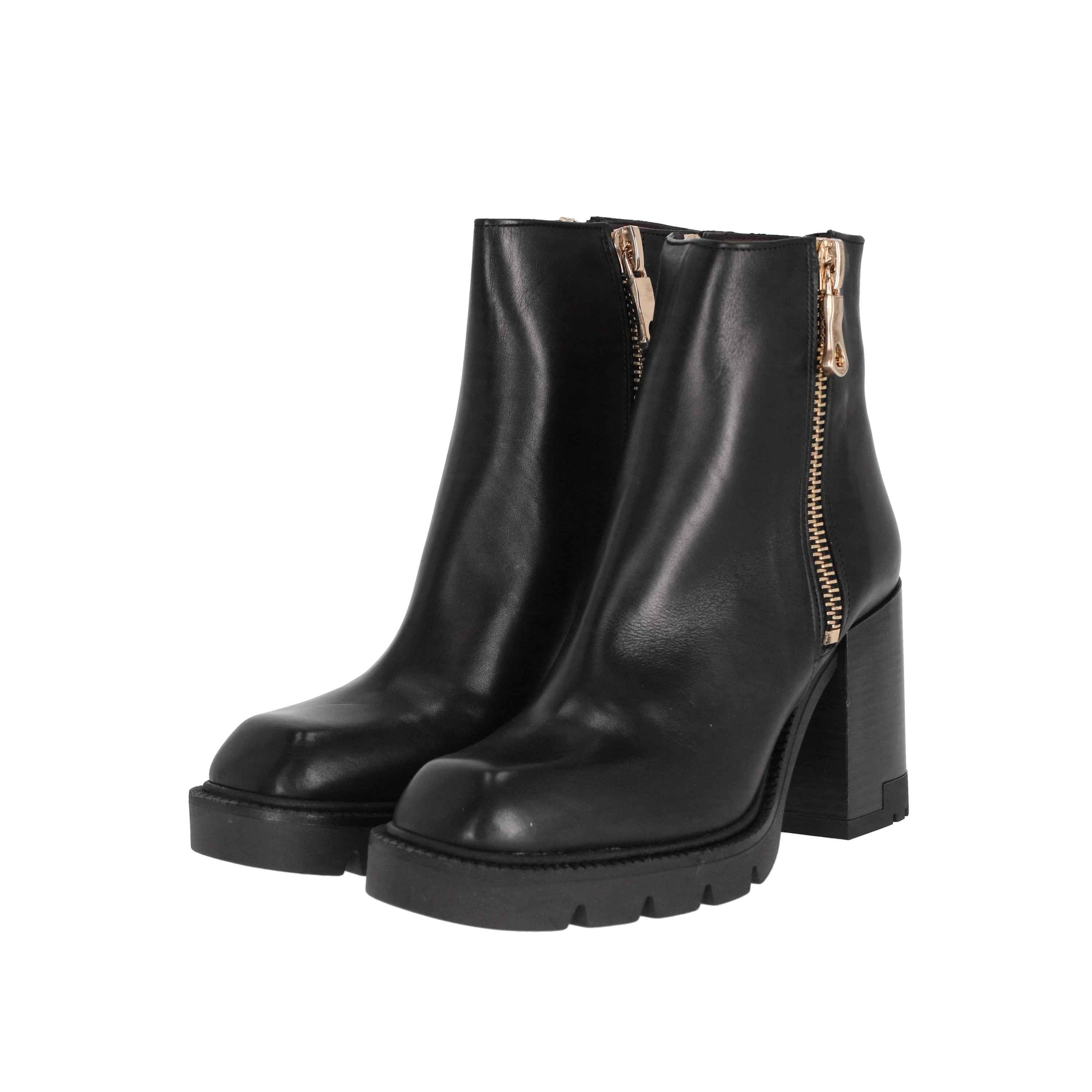 L' AMOUR - D 502 Tronchetto