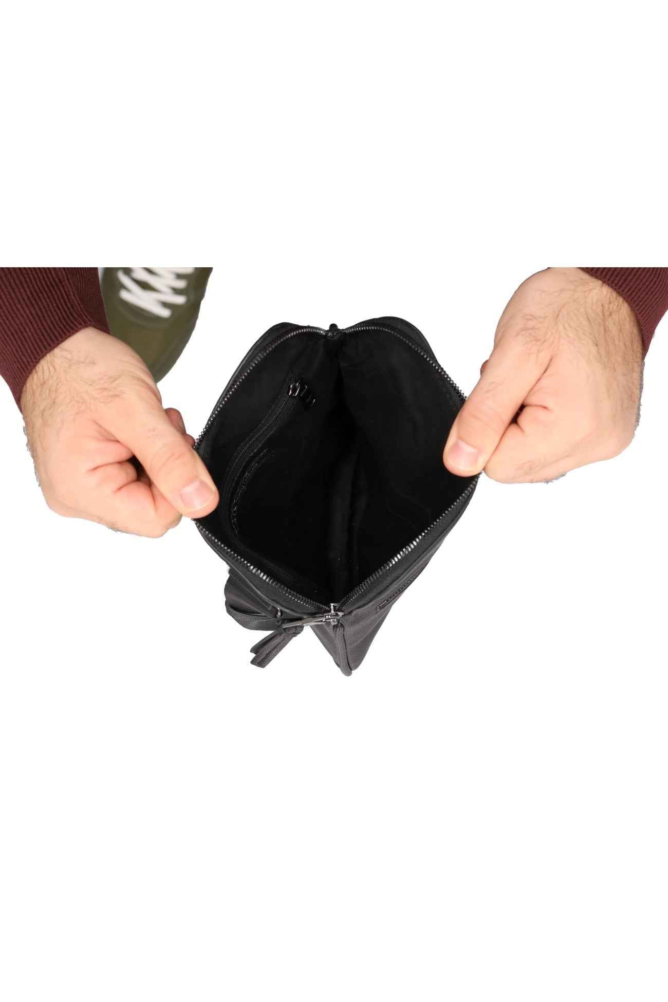 ARMANI EXCHANGE - U 952391 Borsa