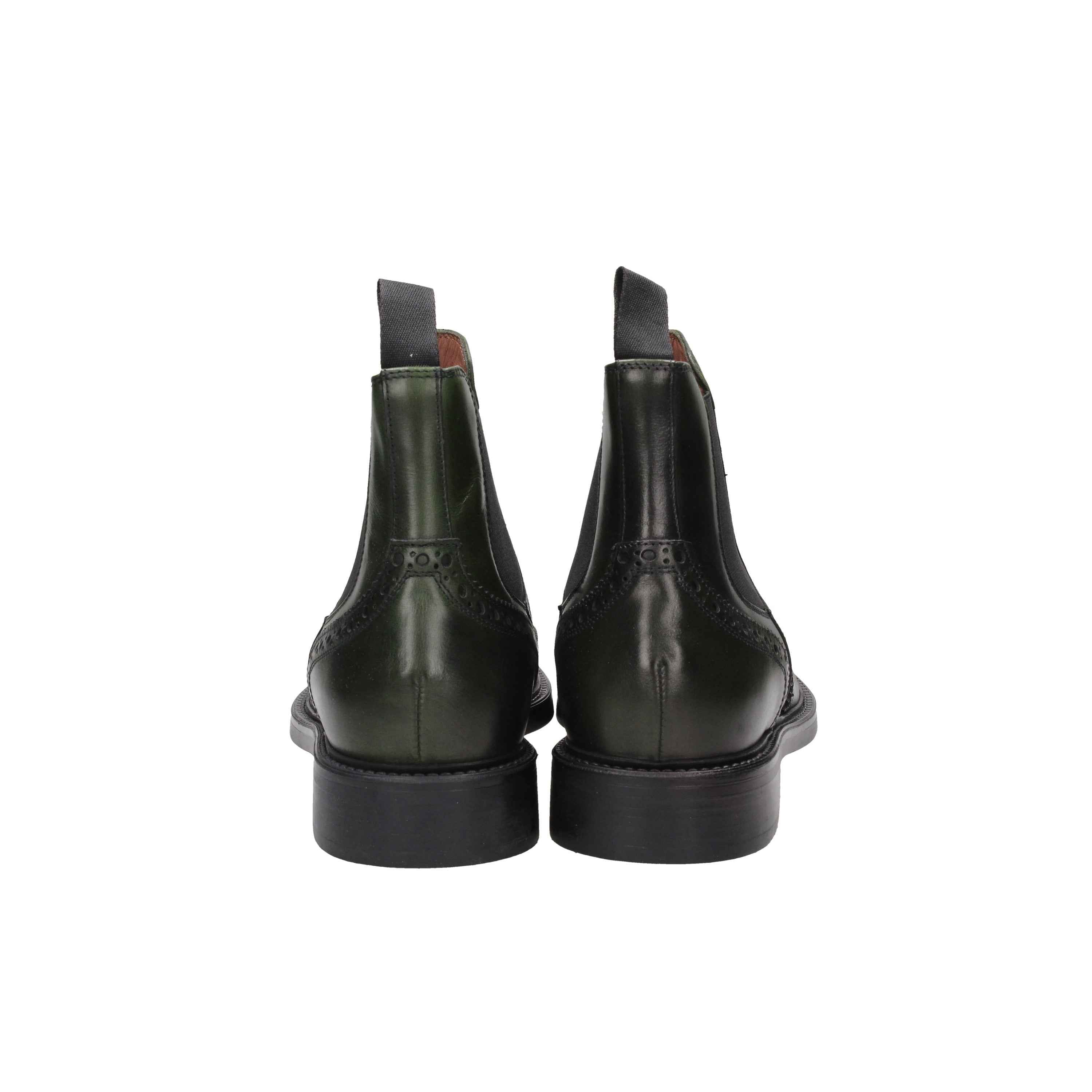 TRIVER FLIGHT - U 206-04 Beatles