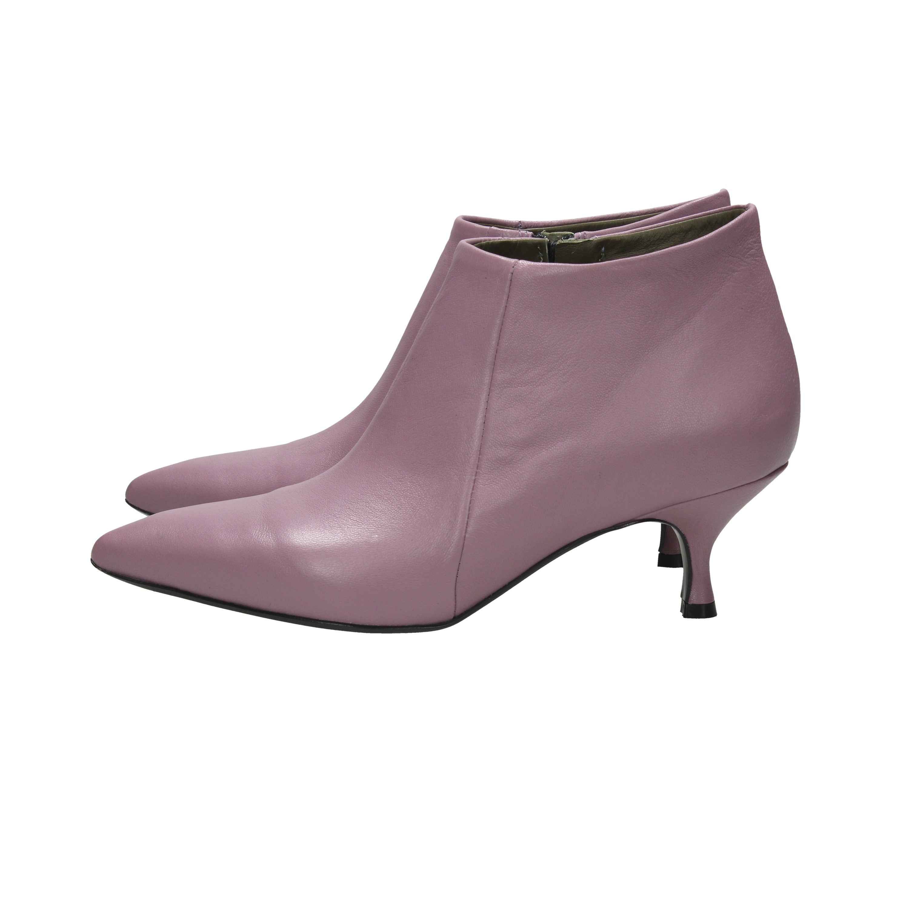 ELENA DEL CHIO - D 8812 Tronchetto