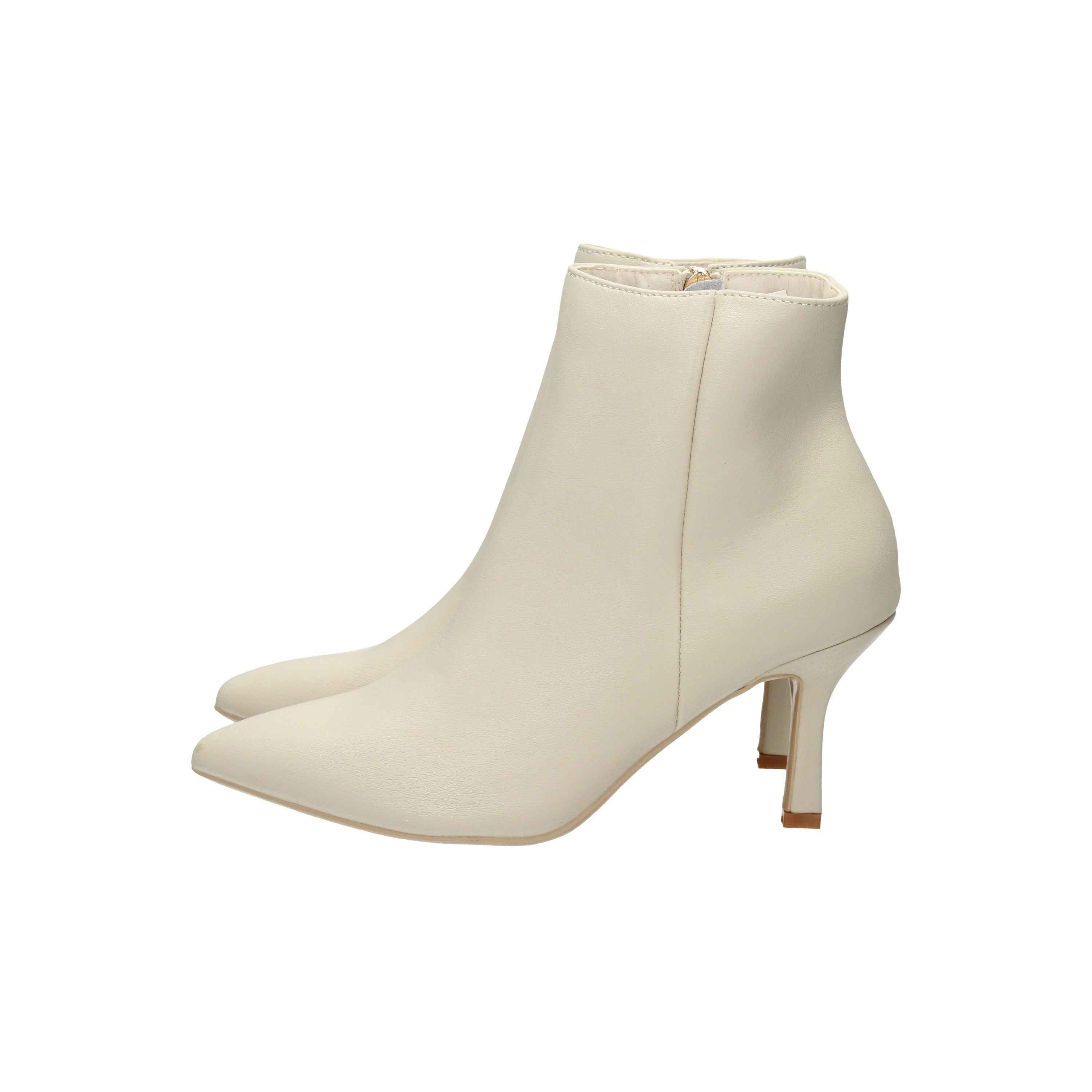 FRANCESCO MILANO - D A08-06A Tronchetto