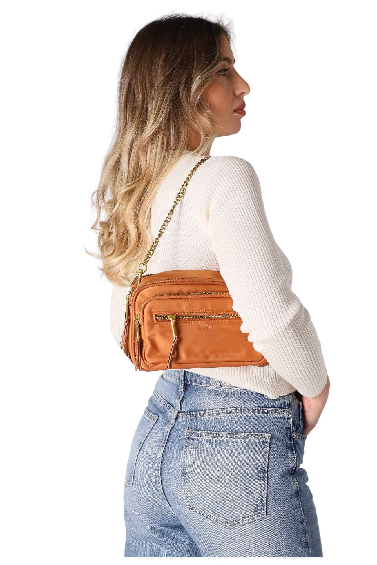 NALI' - D AGBS0184 Borsa