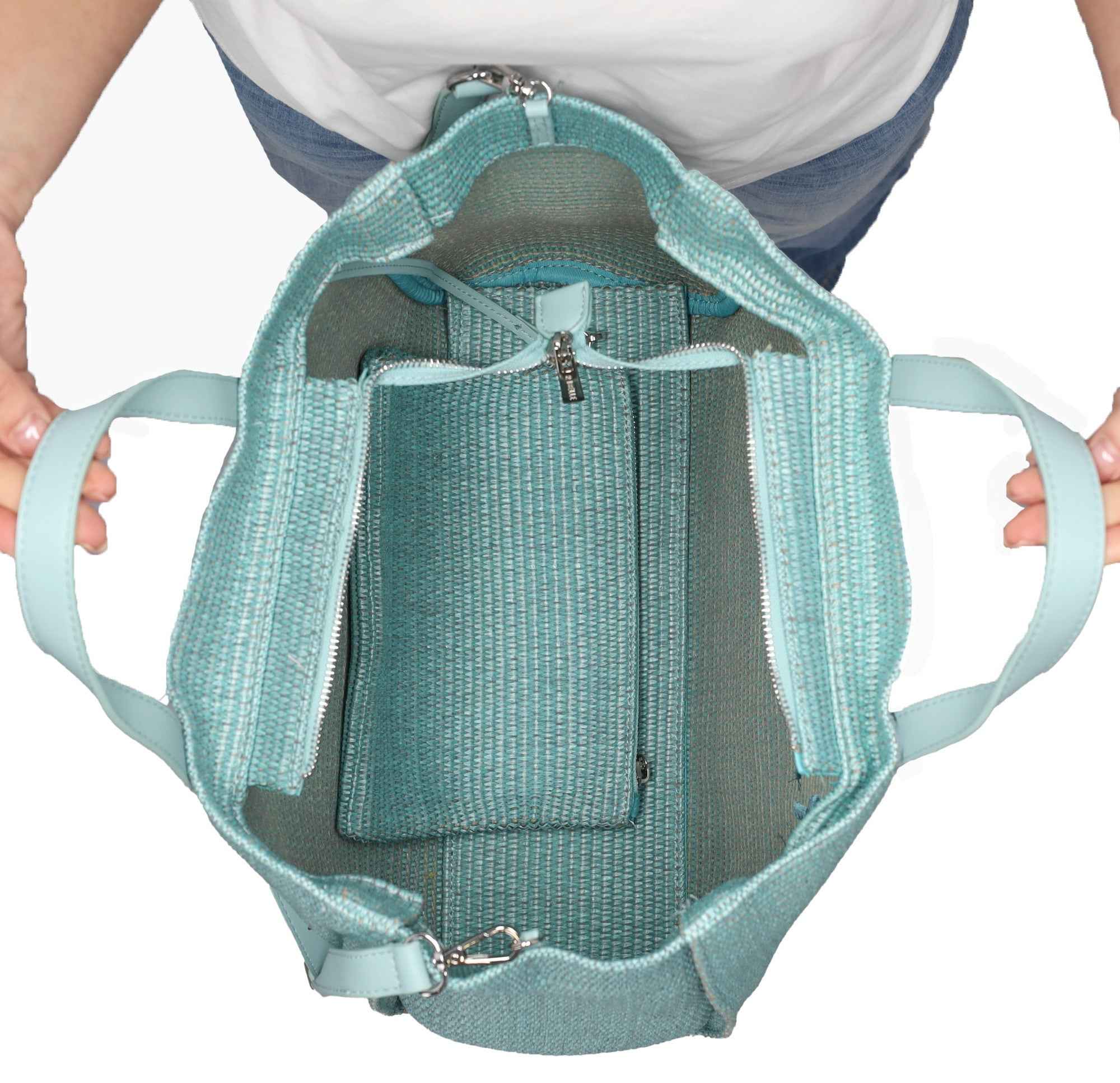 REBELLE - D ASHANTI Borsa