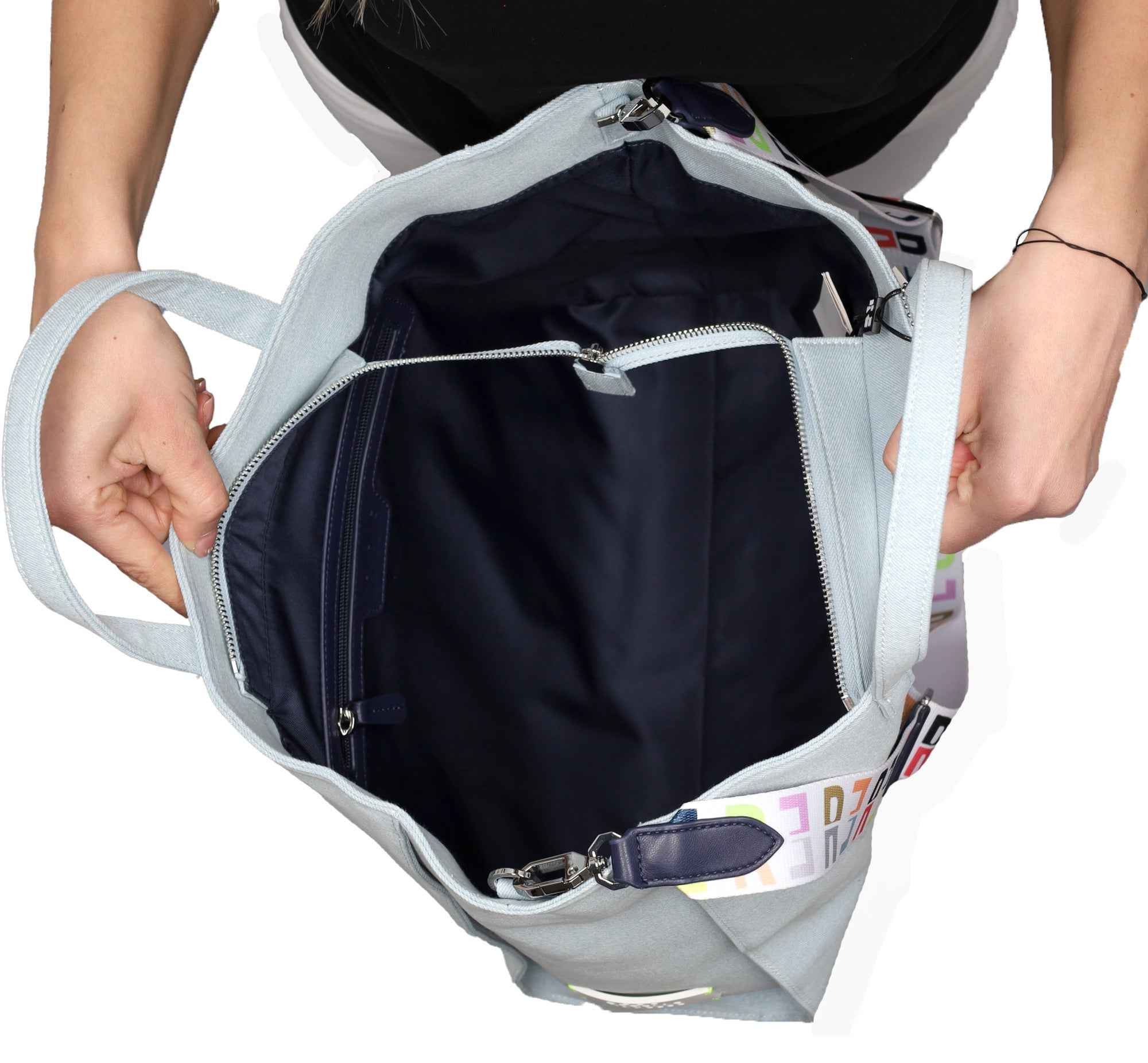 REBELLE - D ASHANTI Borsa