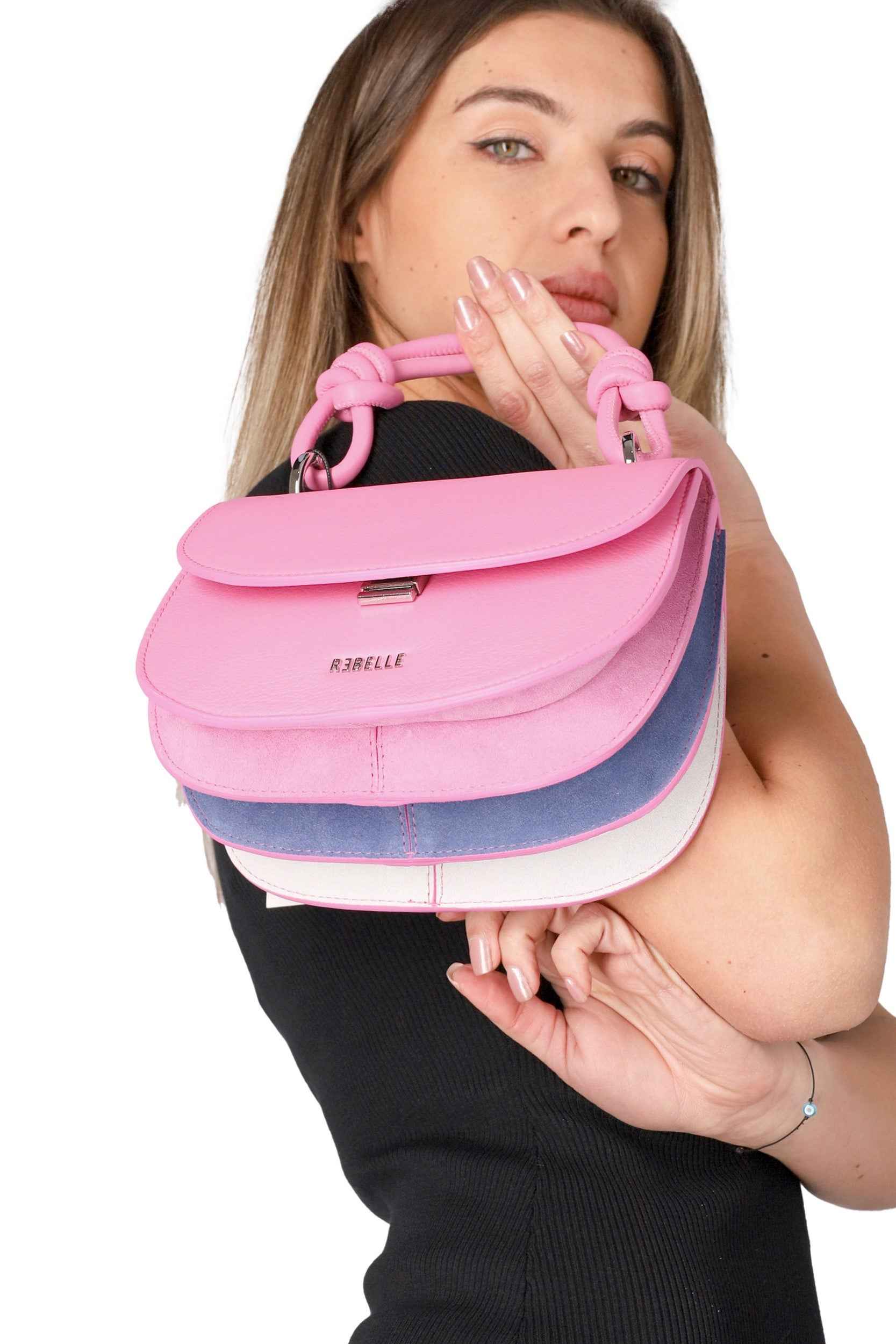 REBELLE - D VERUSKA Borsa