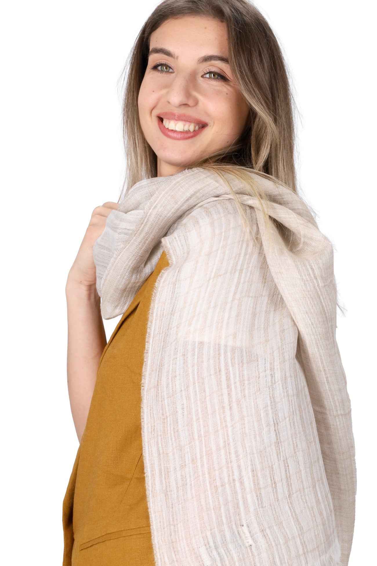 EMPORIO ARMANI - D 635221 Stola