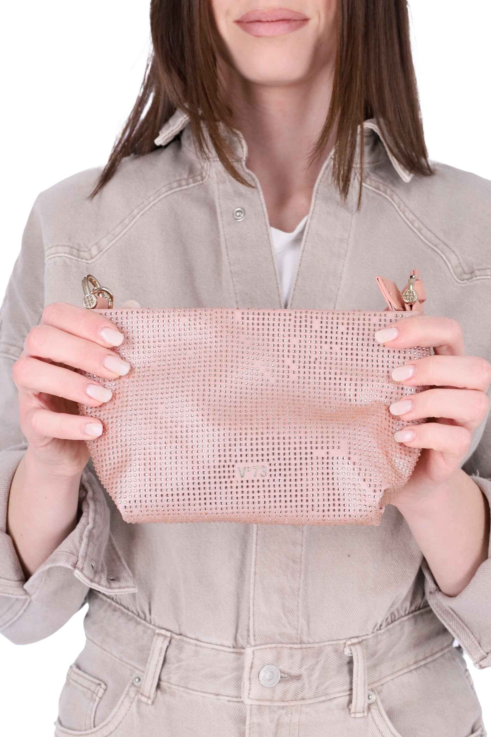 V°73 - D 73BS7Q701STD Borsa