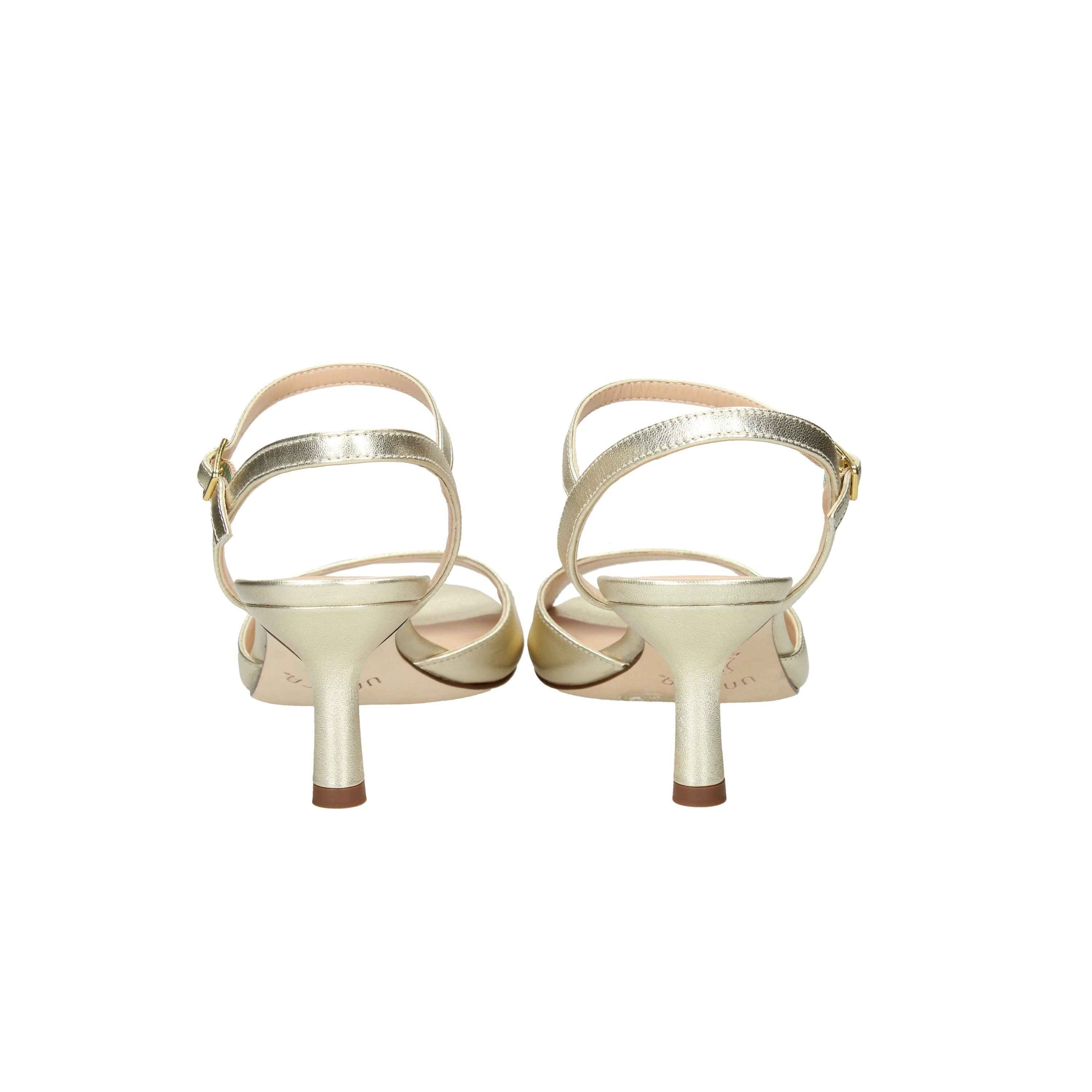 UNISA - D NAYKI Sandalo