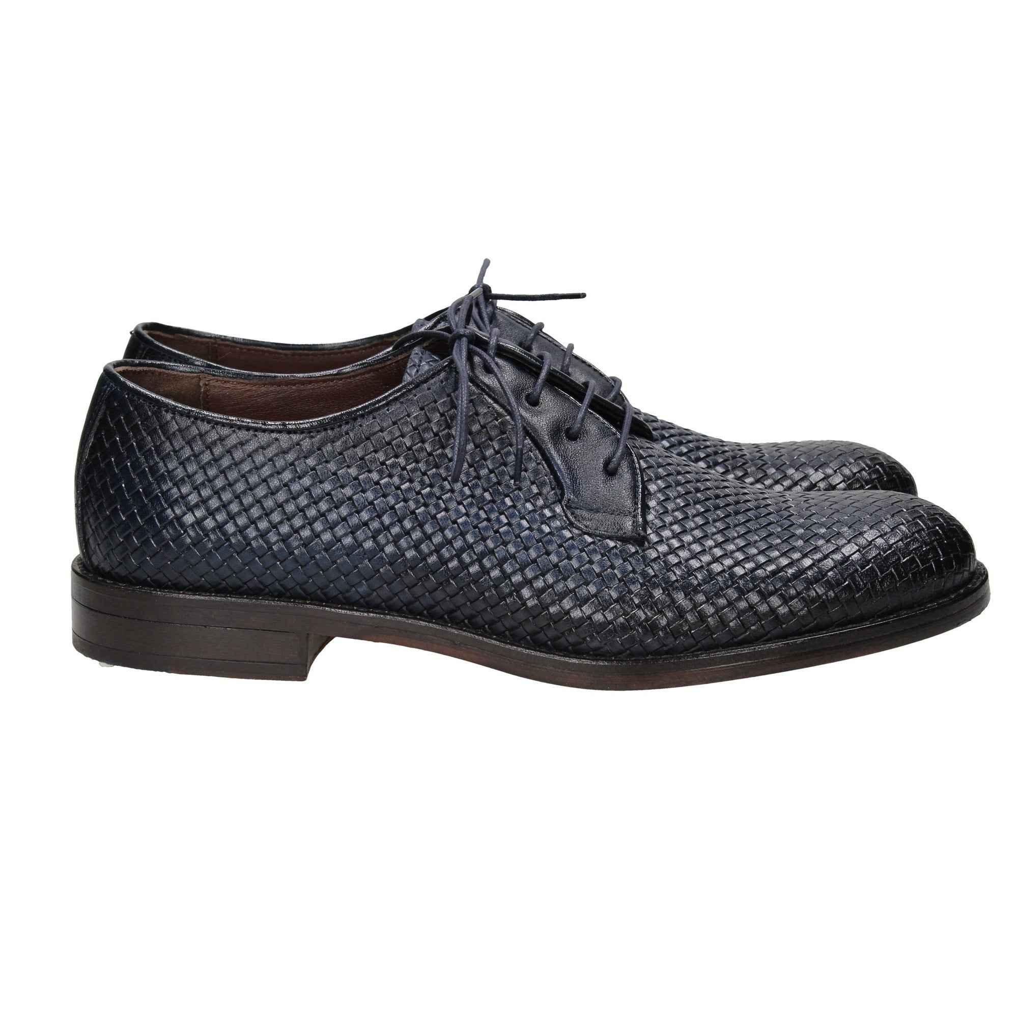 STRUTTURA - U 1145 Lacci