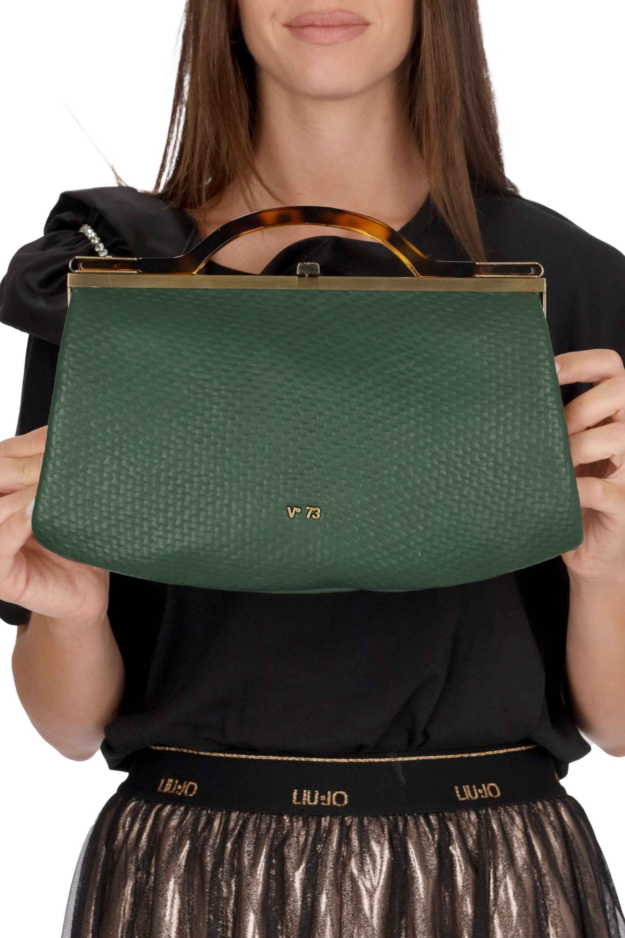 V°73 - D 73BS8BW01 Borsa