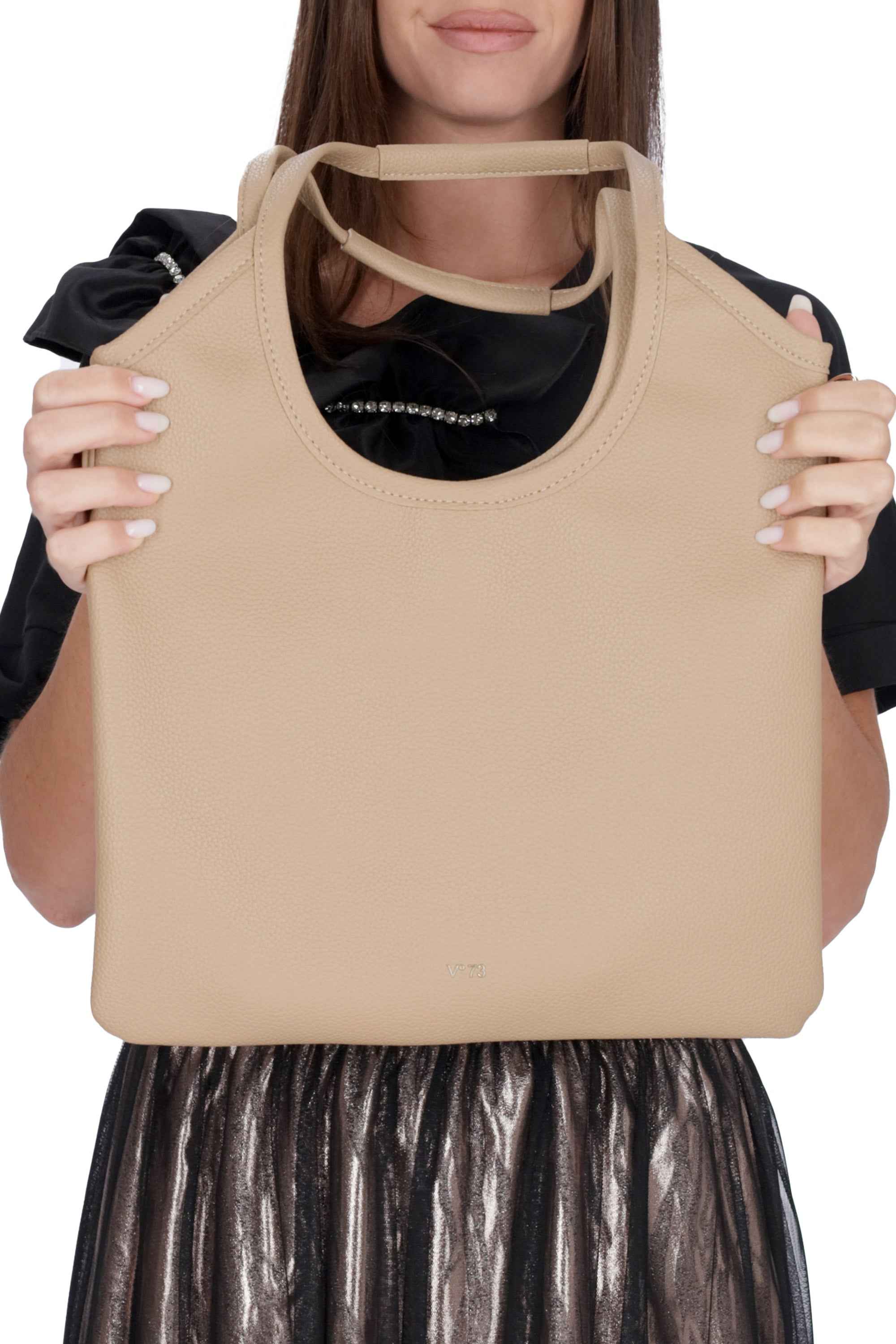 V°73 - D 73BS8FQ02 Borsa