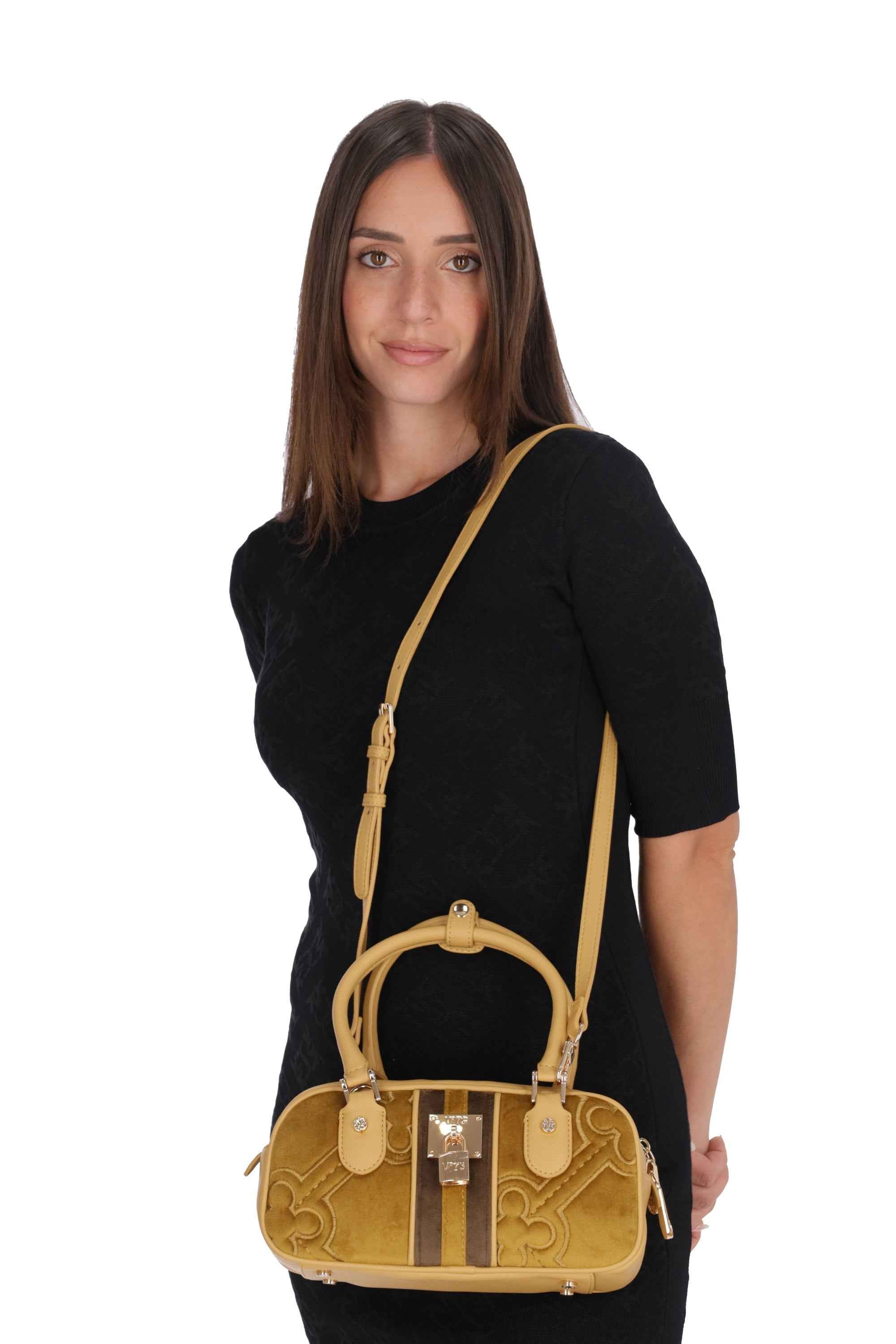 V°73 - D 73BS8F102 Borsa