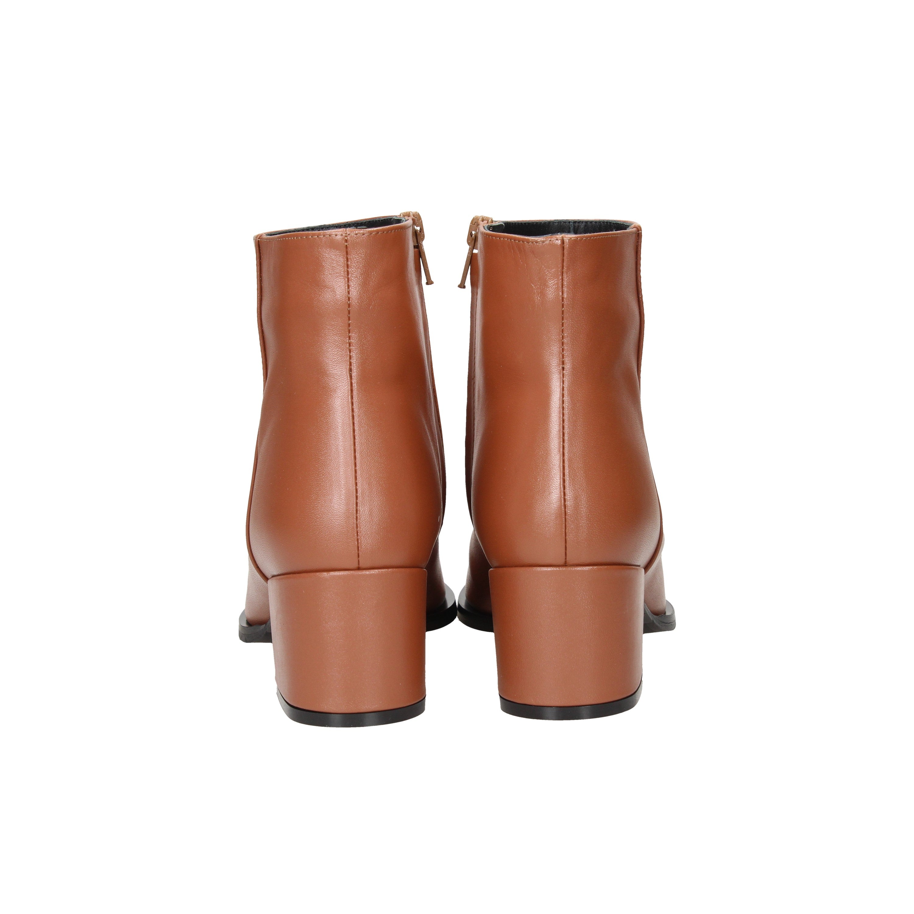 CUOIO | ALBANO - D 2734 Tronchetto