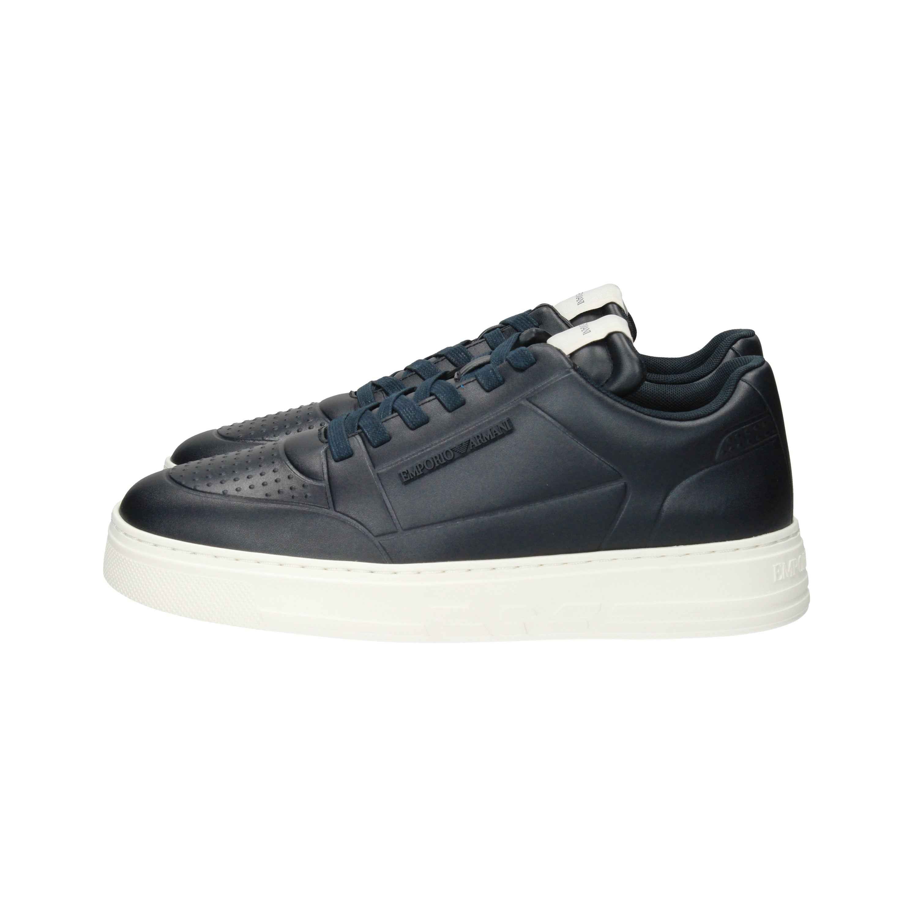 EMPORIO ARMANI - U X4X677 Sneakers