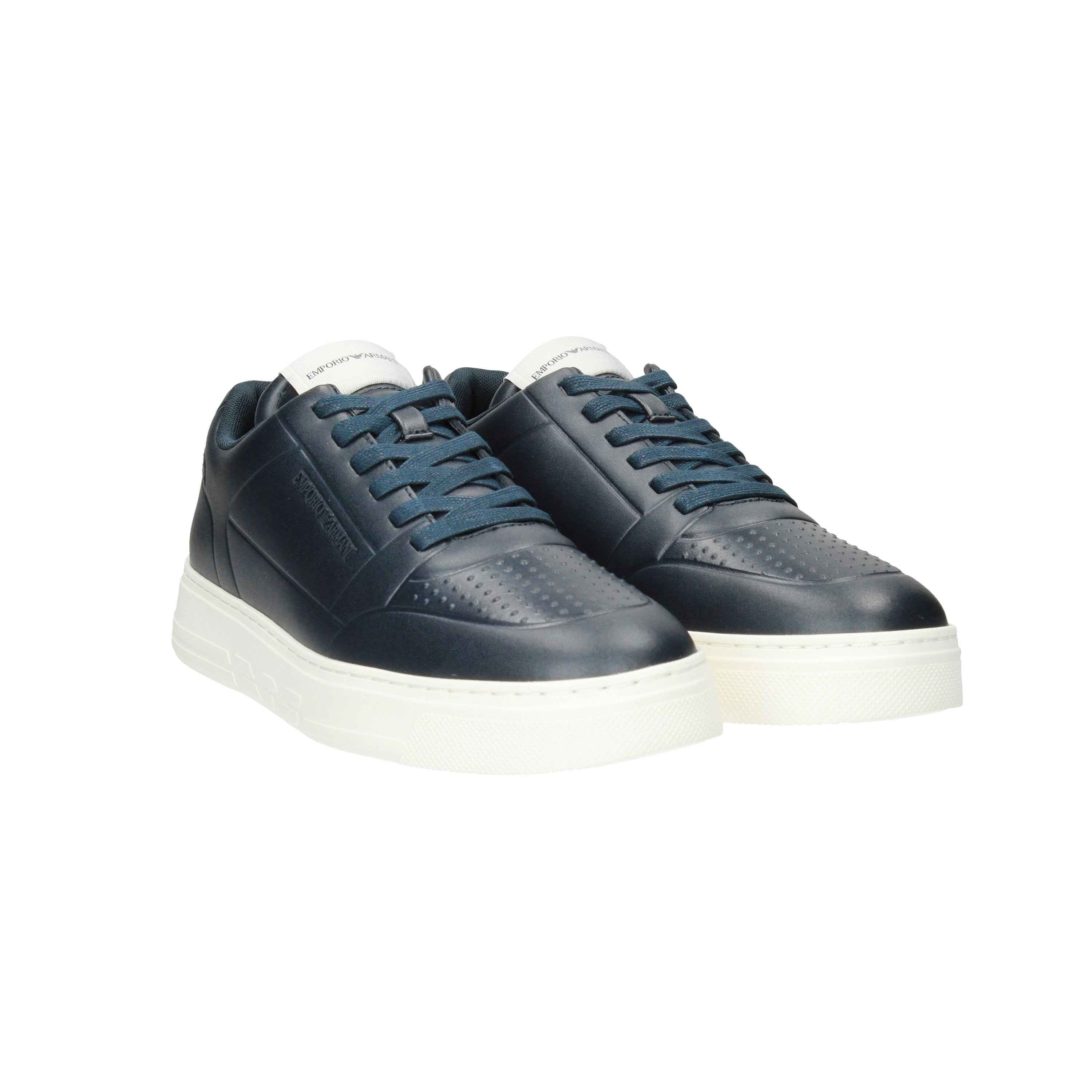 EMPORIO ARMANI - U X4X677 Sneakers
