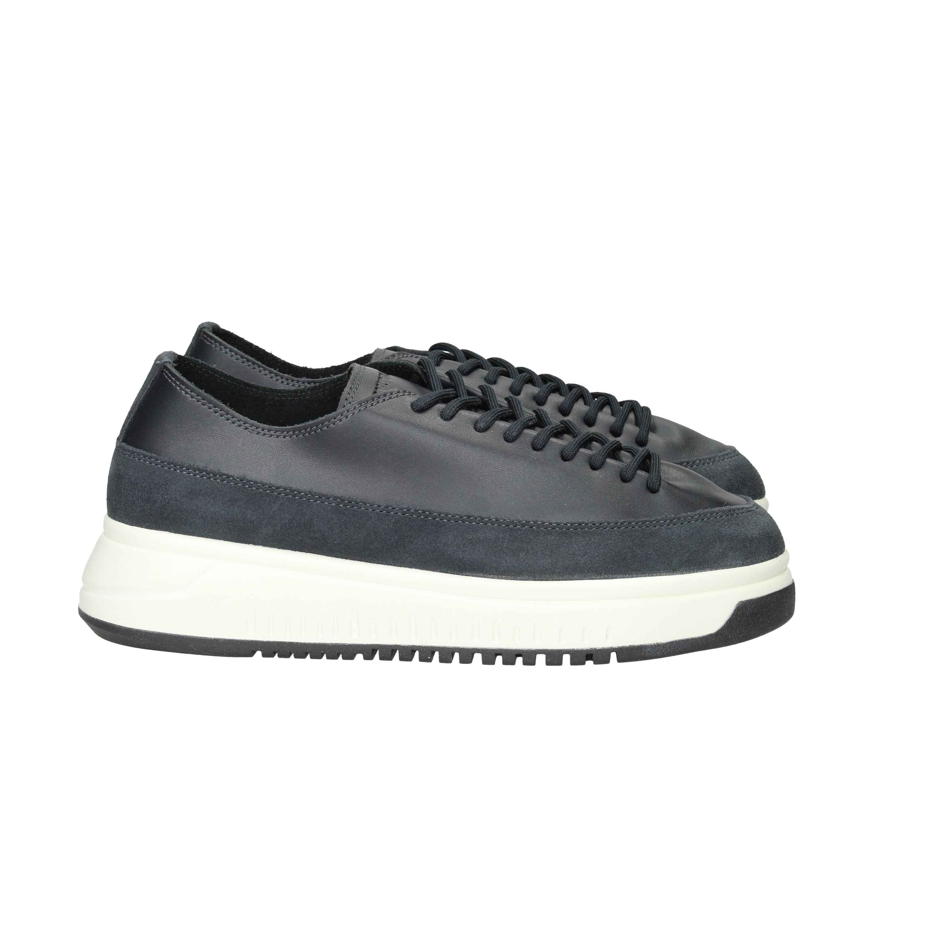 EMPORIO ARMANI - U X4X680 Sneakers