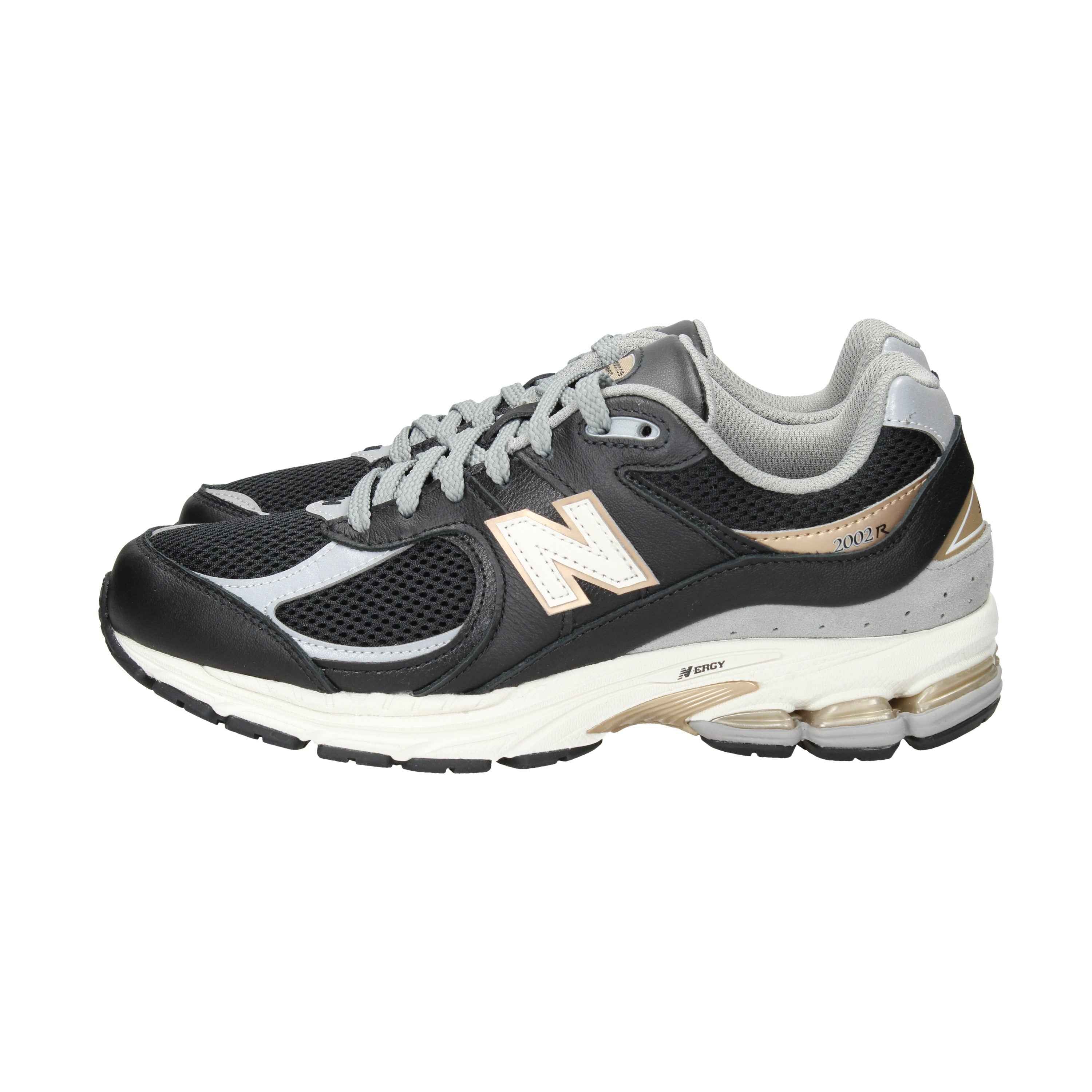 NEW BALANCE  - U M 2002 RPO Sneakers