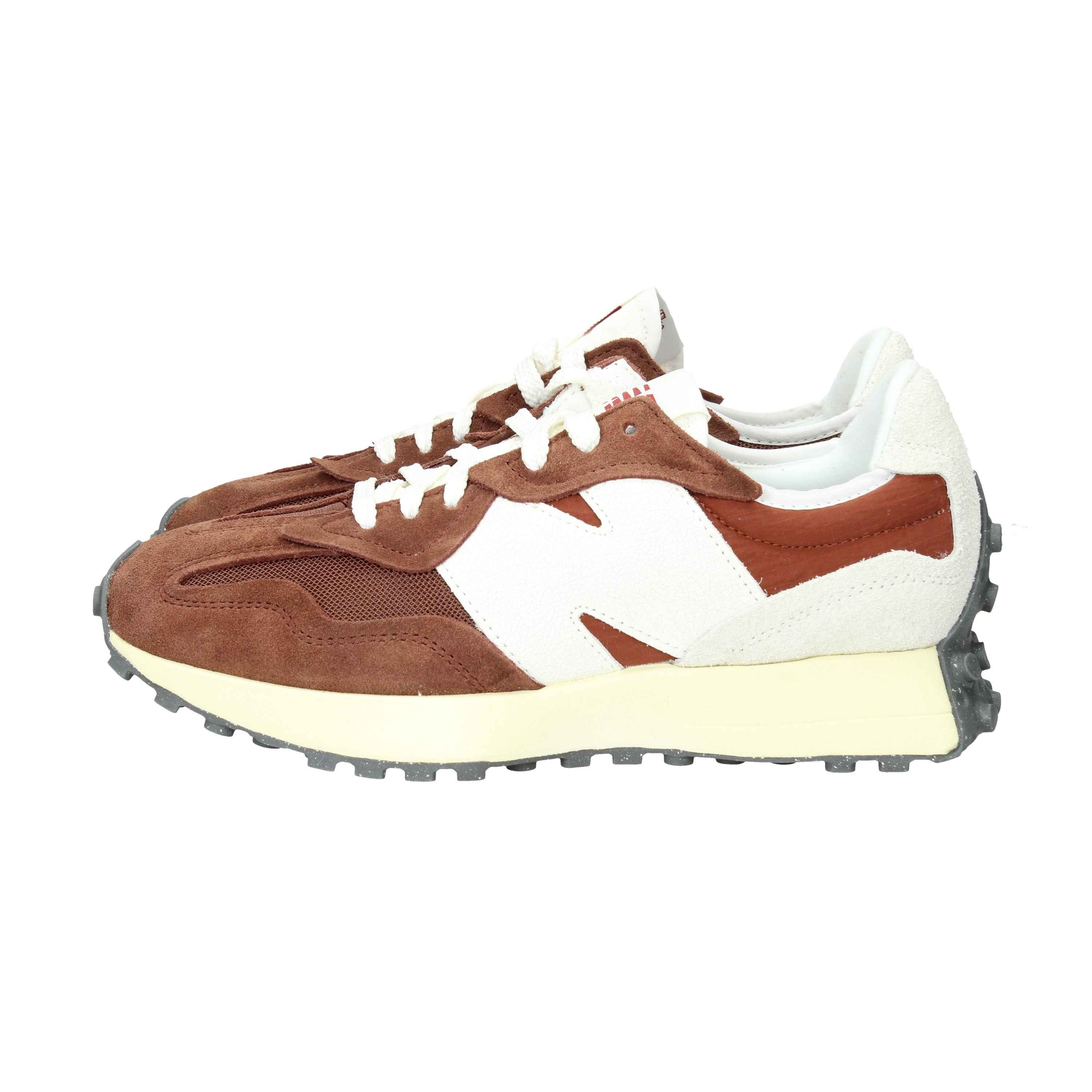 NEW BALANCE  - U U 327 WRL Sneakers