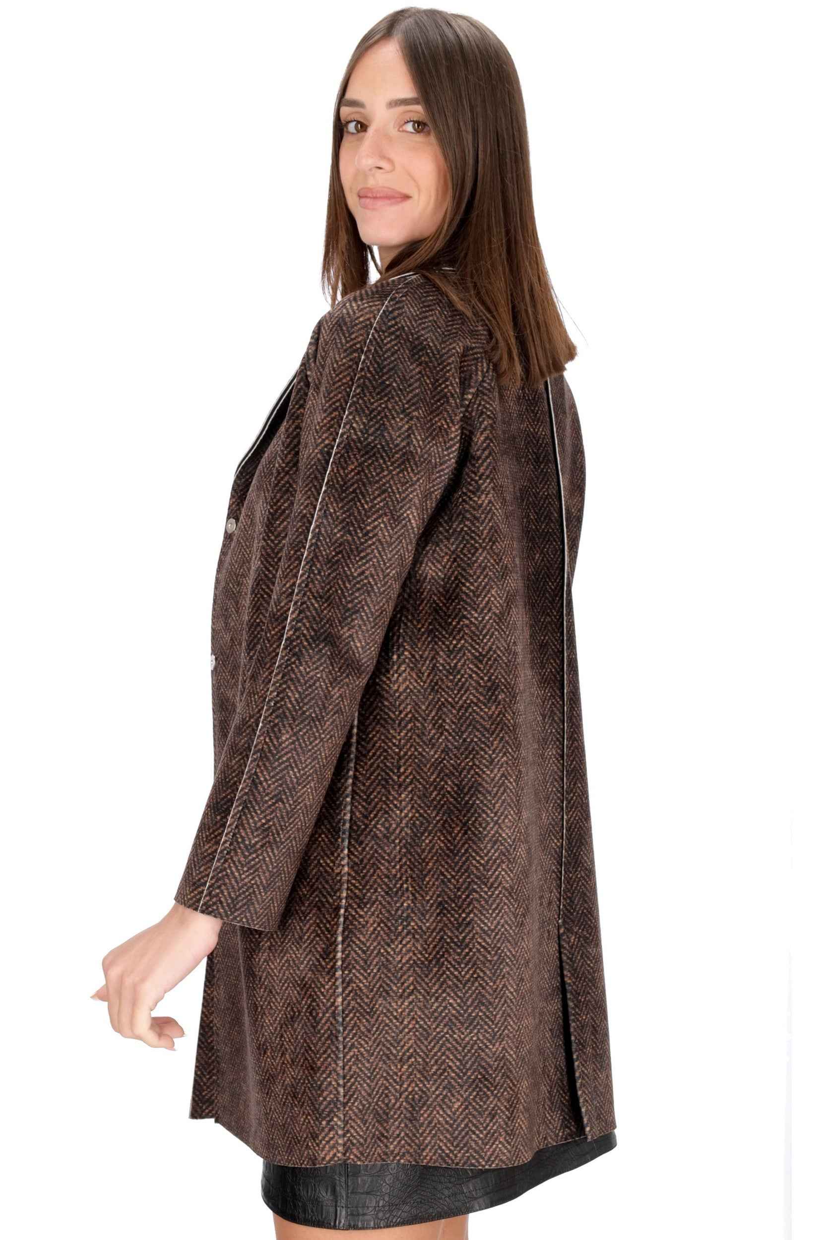 LA FILLE DES FLEURS - D MADRIDSV Trench