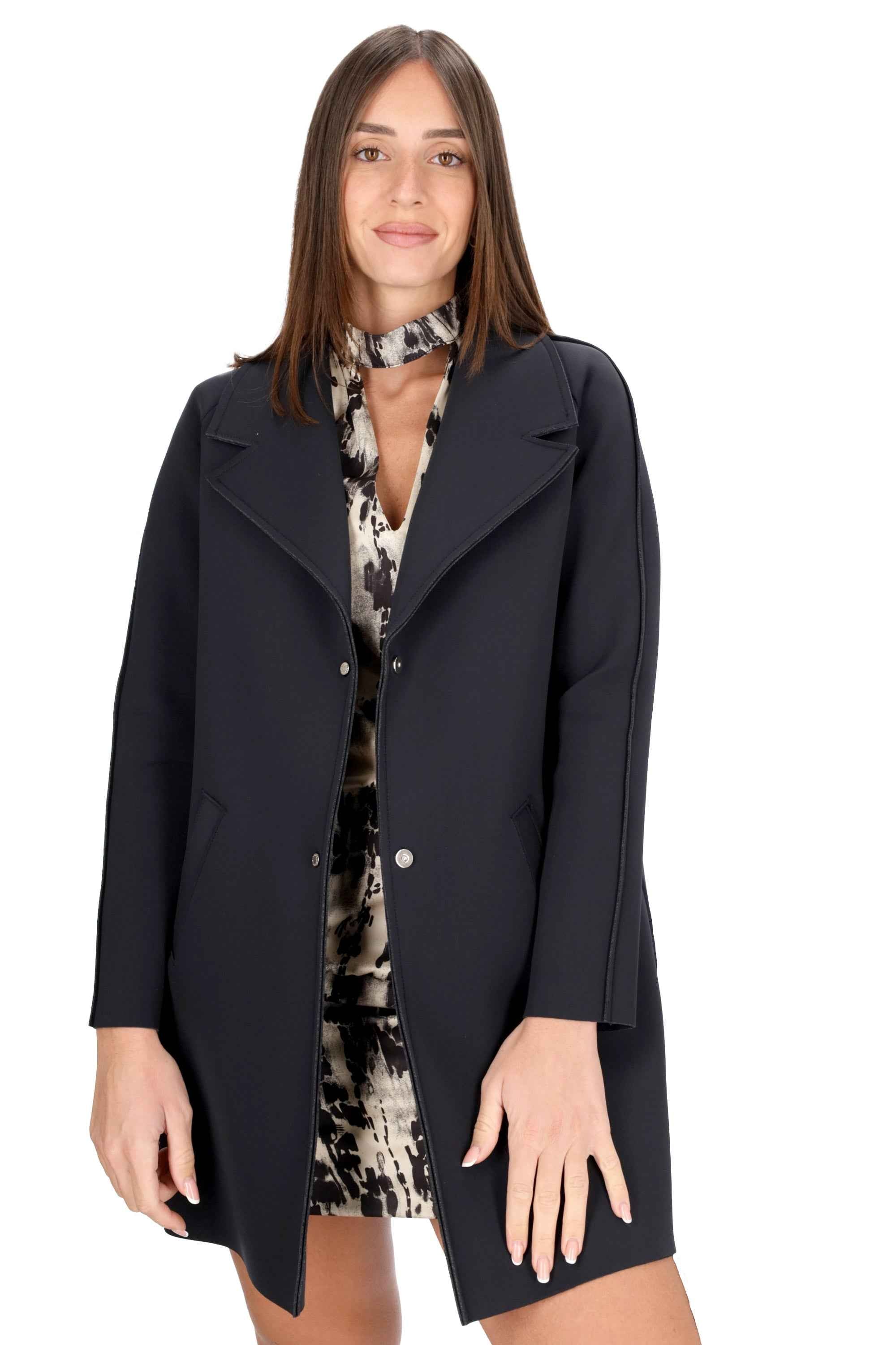 LA FILLE DES FLEURS - D THERONTF Trench