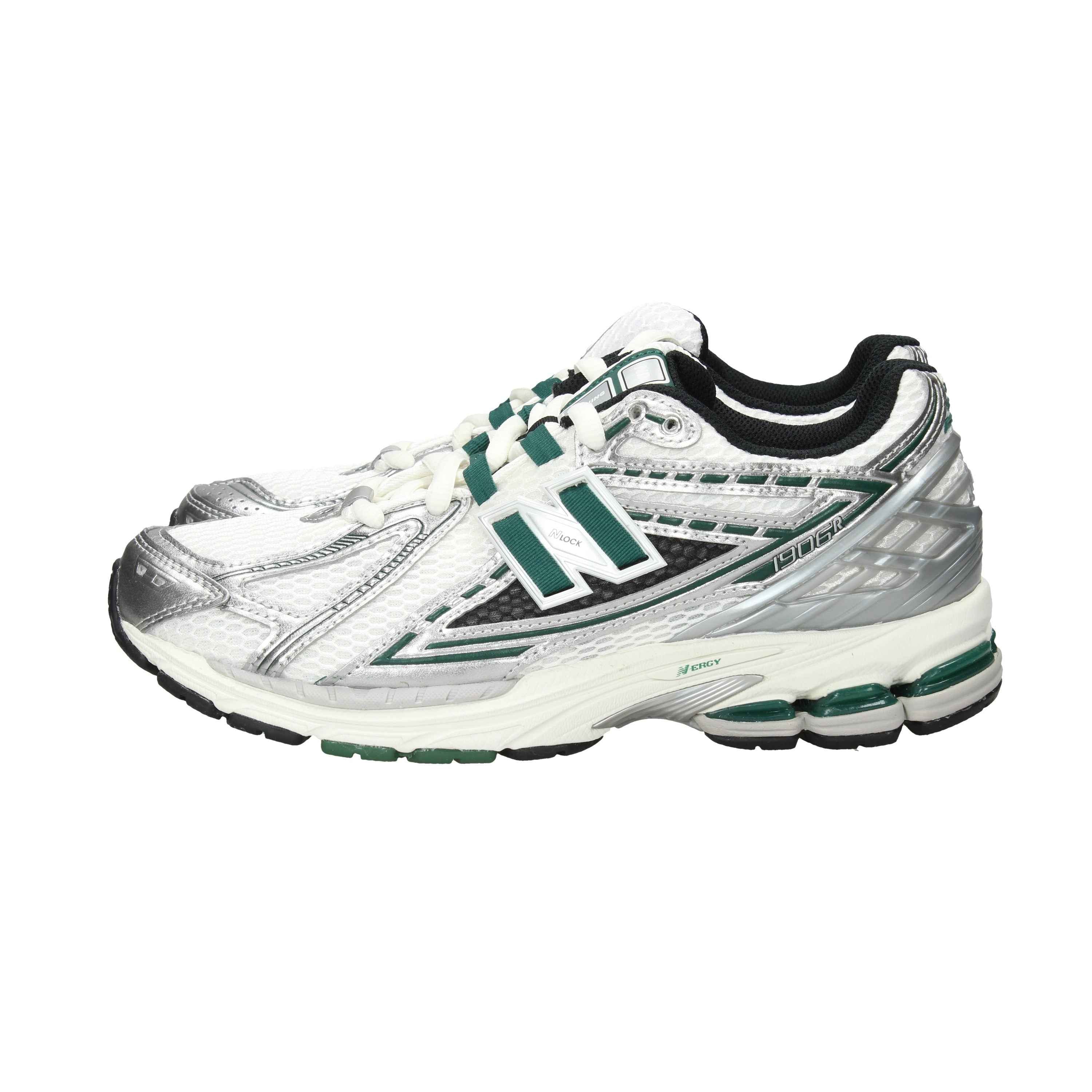 NEW BALANCE  - U M 1906 REU Sneakers