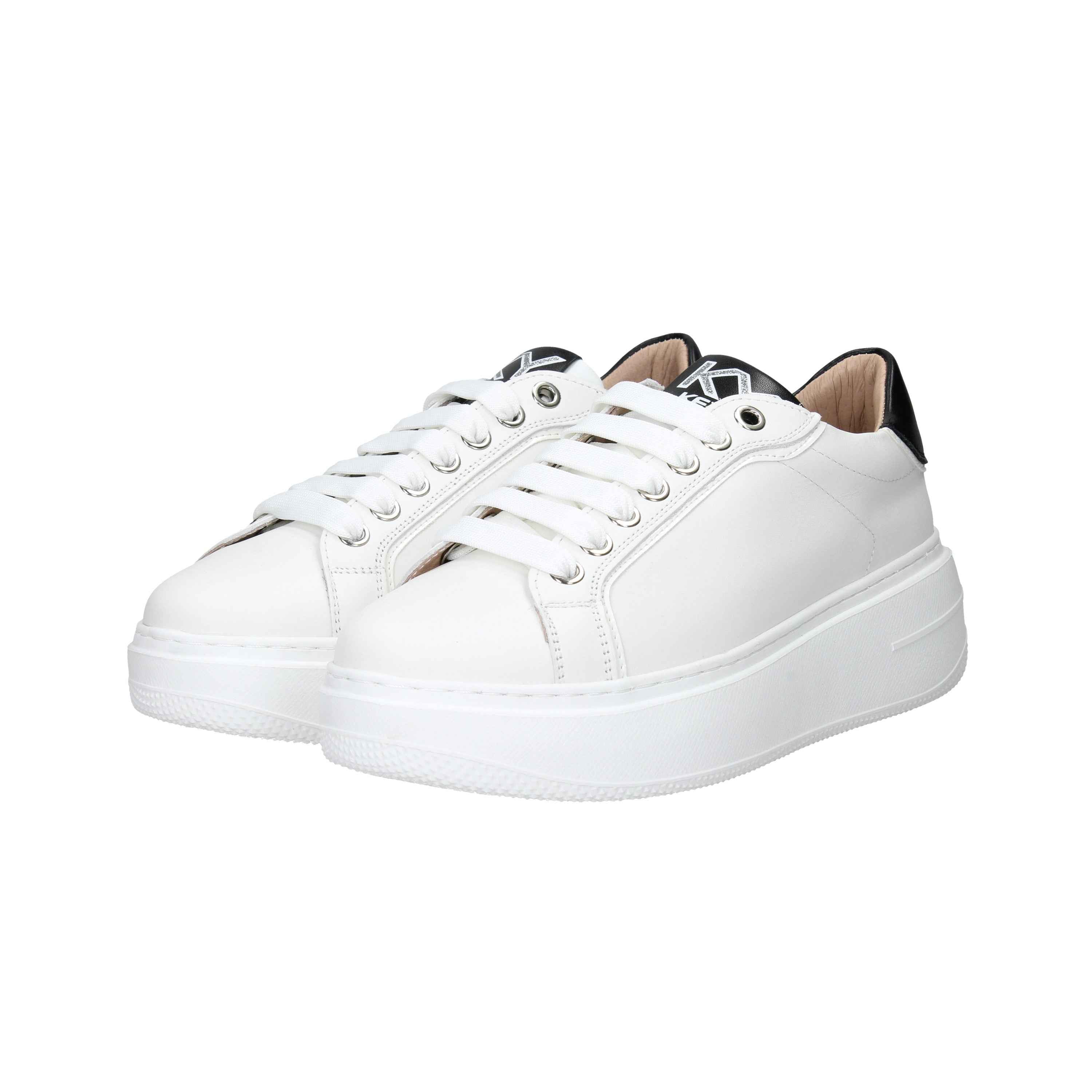 KEYS - D K-9883 Sneakers