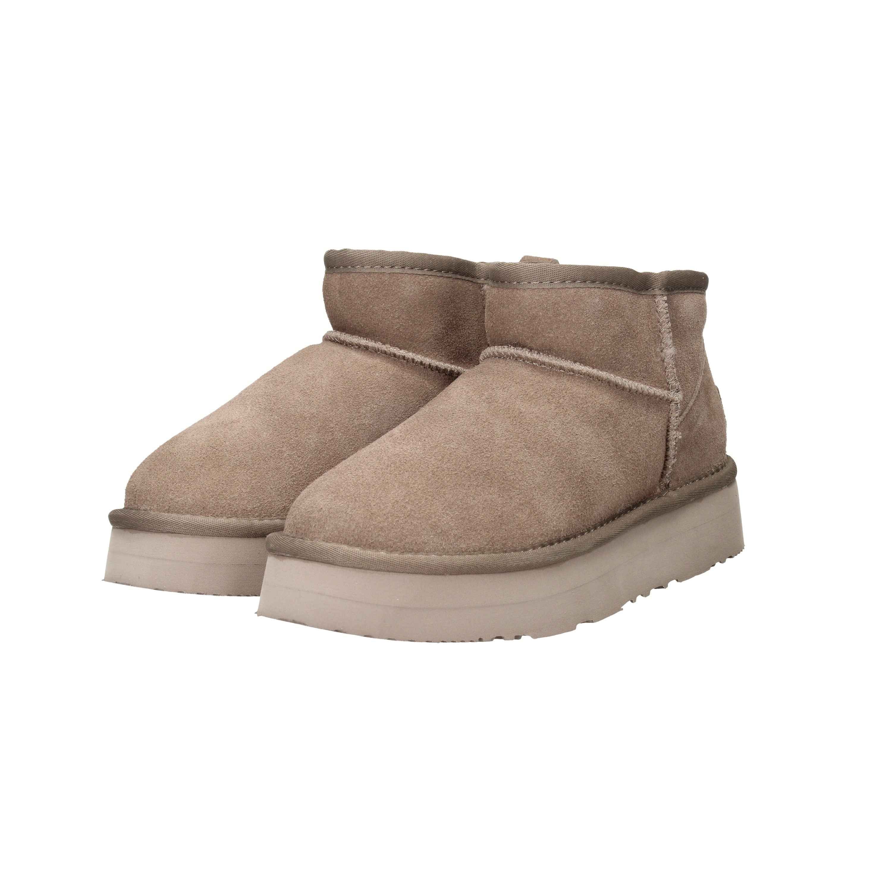 KEYS - D K-10261 Boots