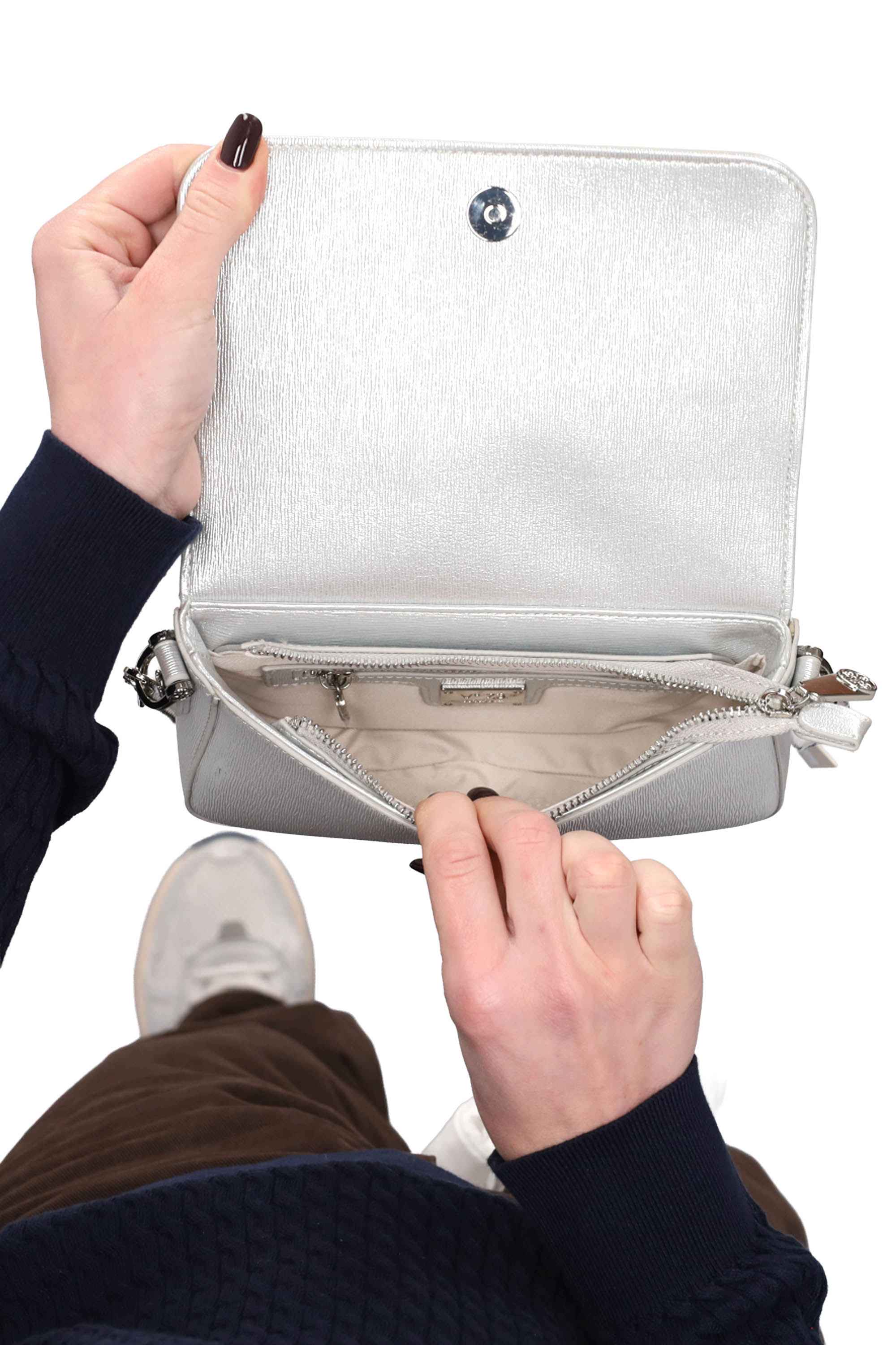 V°73 - D 73BS8VW01M Borsa