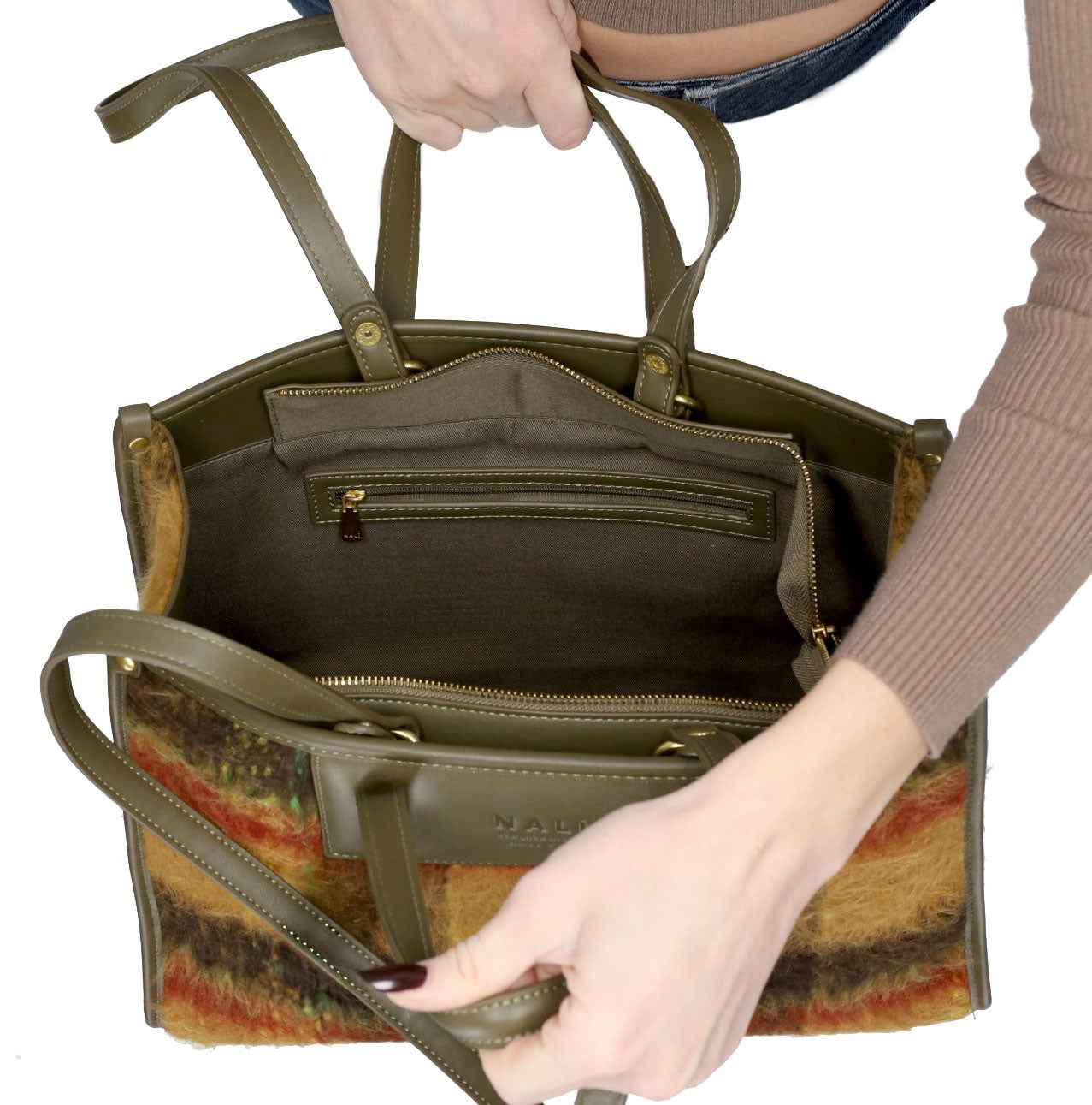 NALI' - D AGBS0239 Borsa