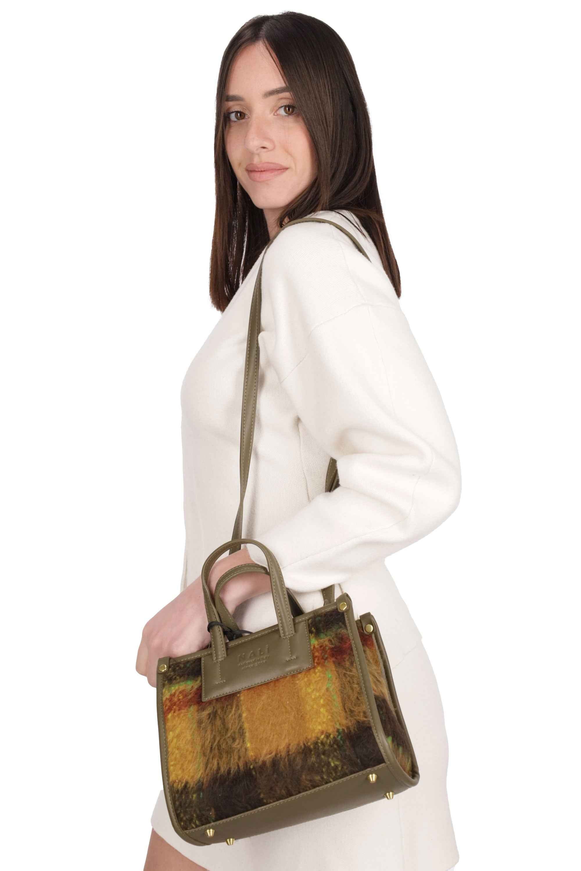 NALI' - D AGBS0241 Borsa