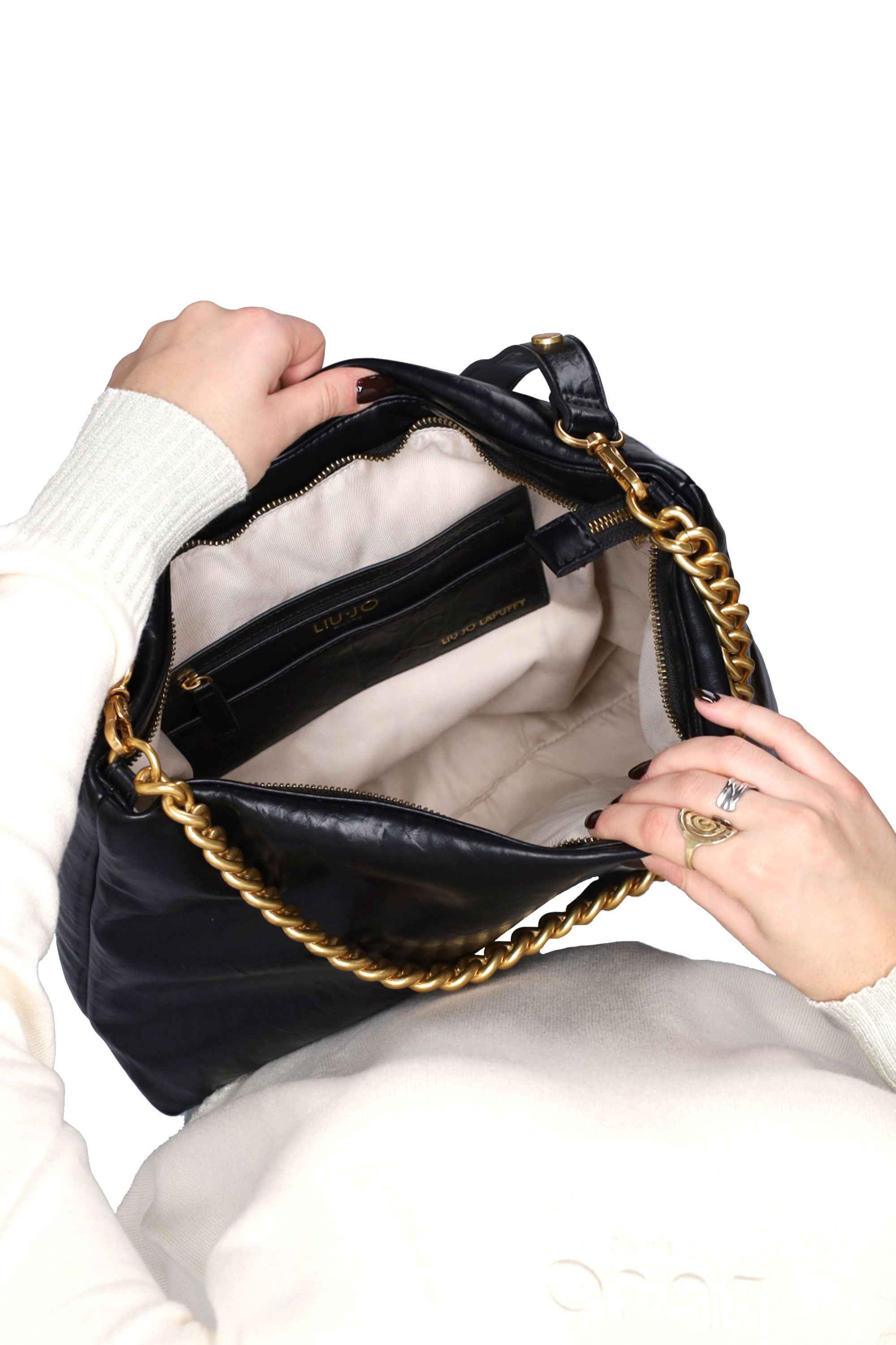 LIU JO - D AA5145E0886 Borsa