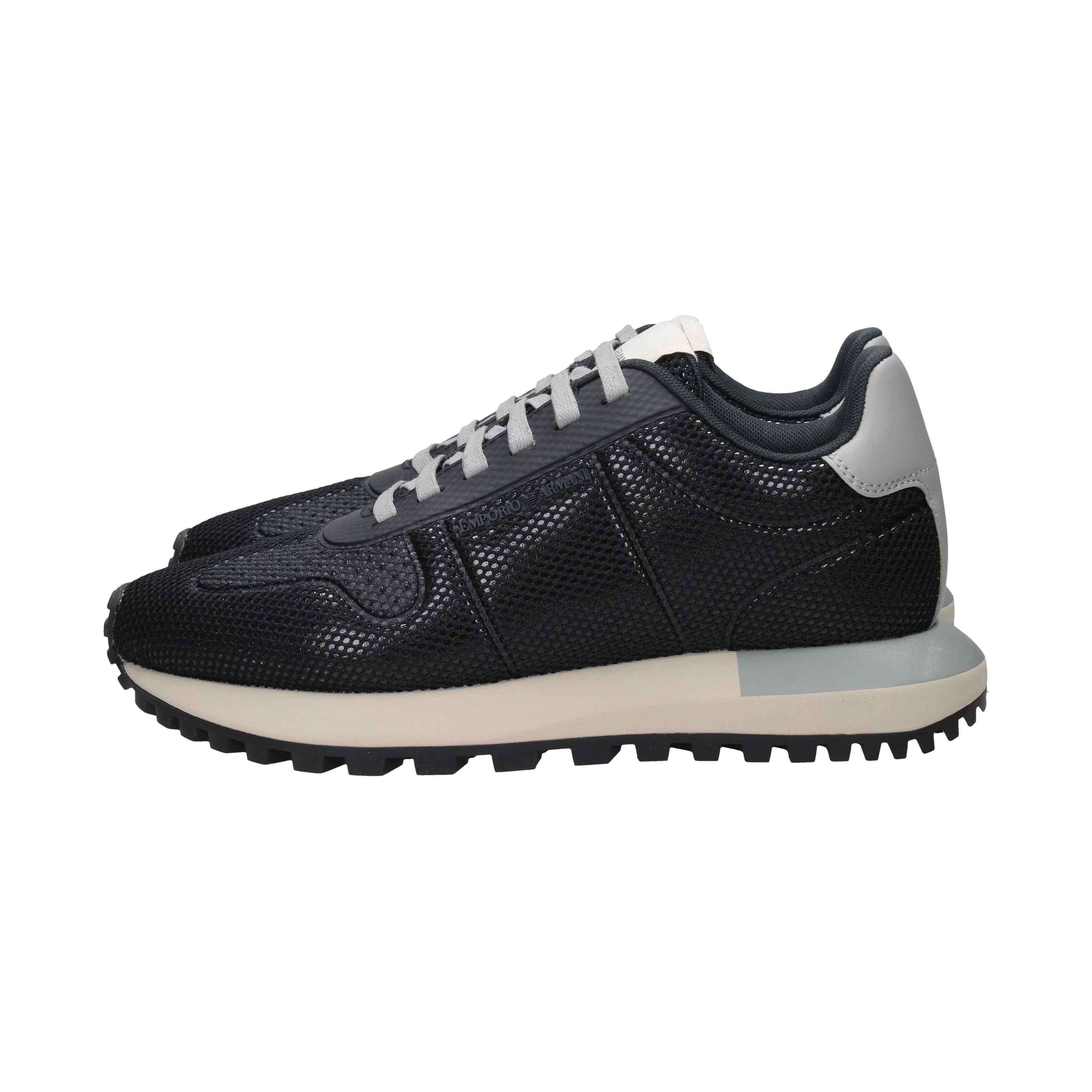 EMPORIO ARMANI - U X4X684 Sneakers