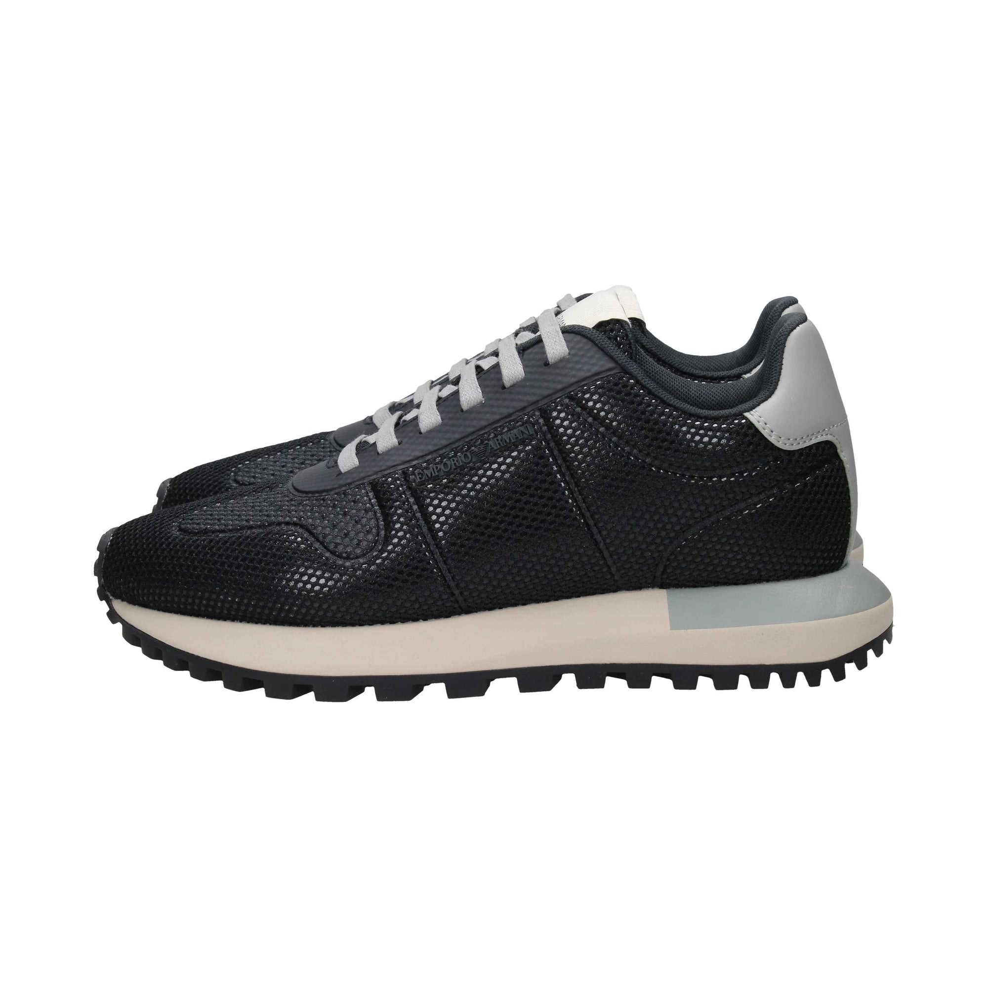 EMPORIO ARMANI - U X4X684 Sneakers