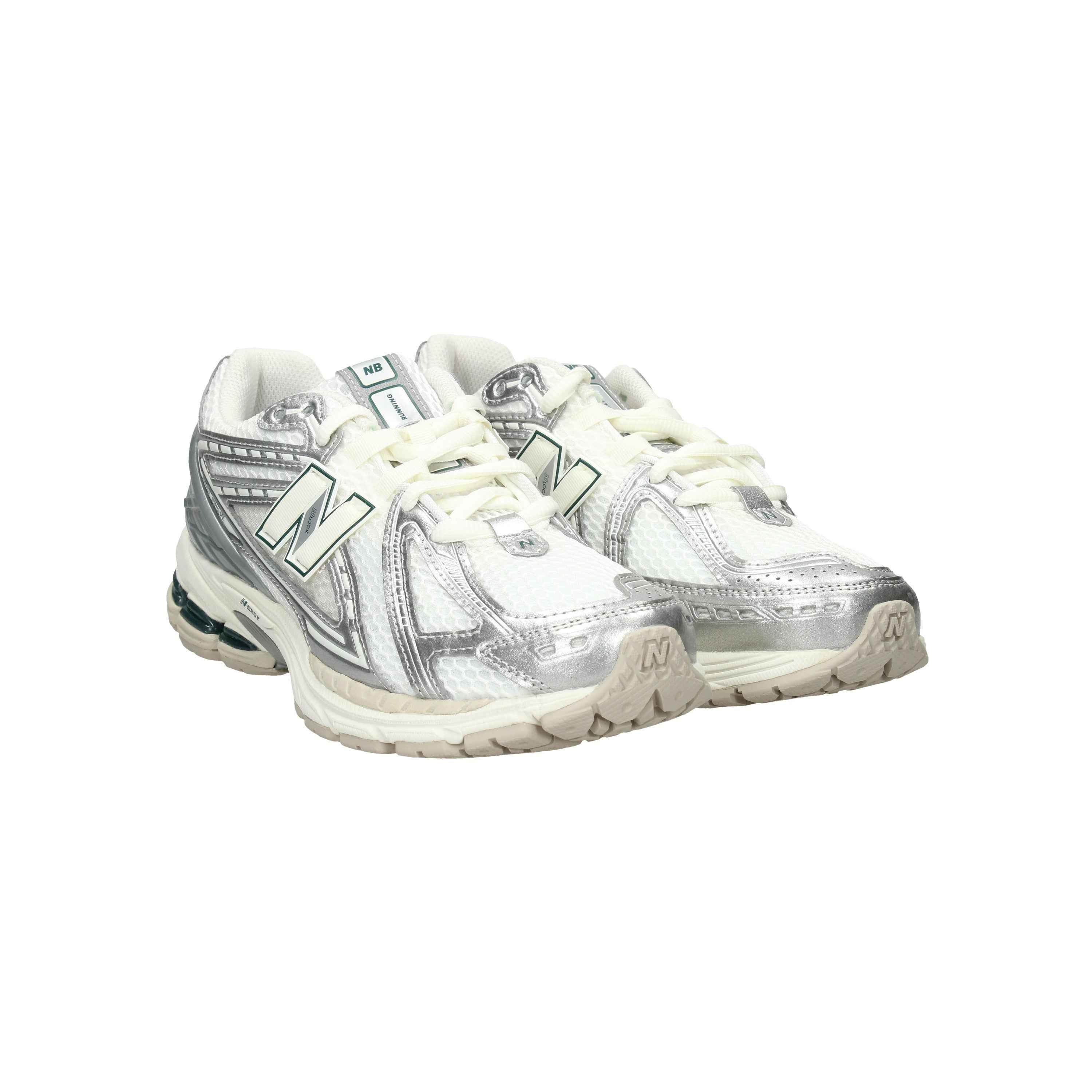 NEW BALANCE  - M 1906 REE Sneakers