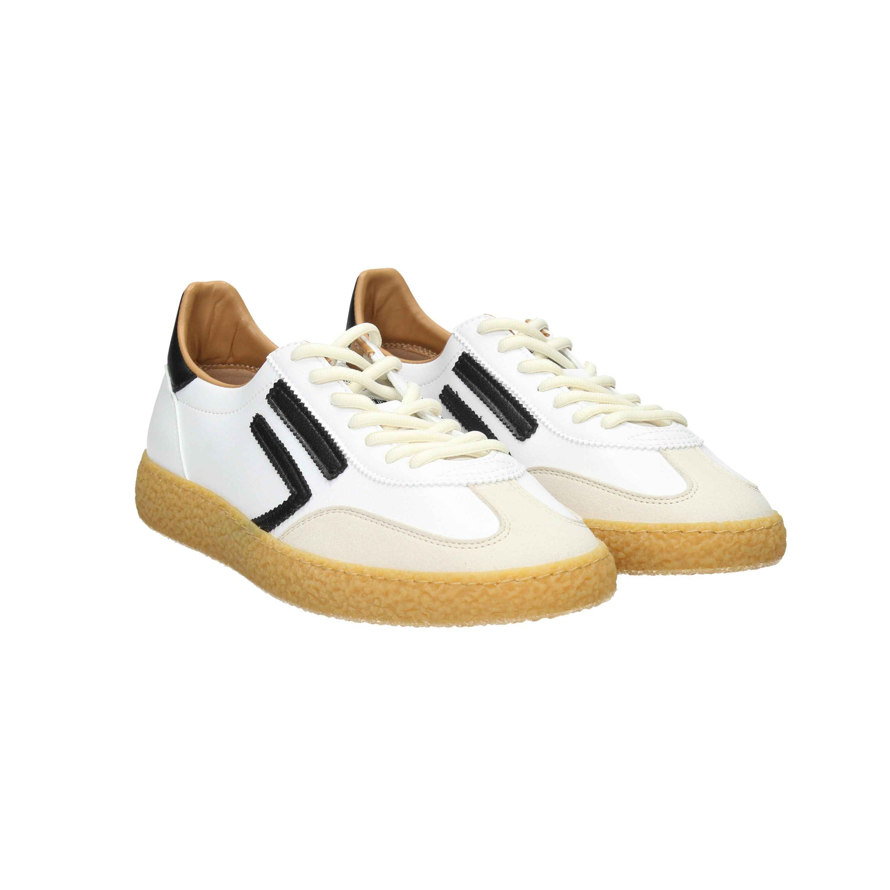 PURAAI - PU601X001 Sneakers