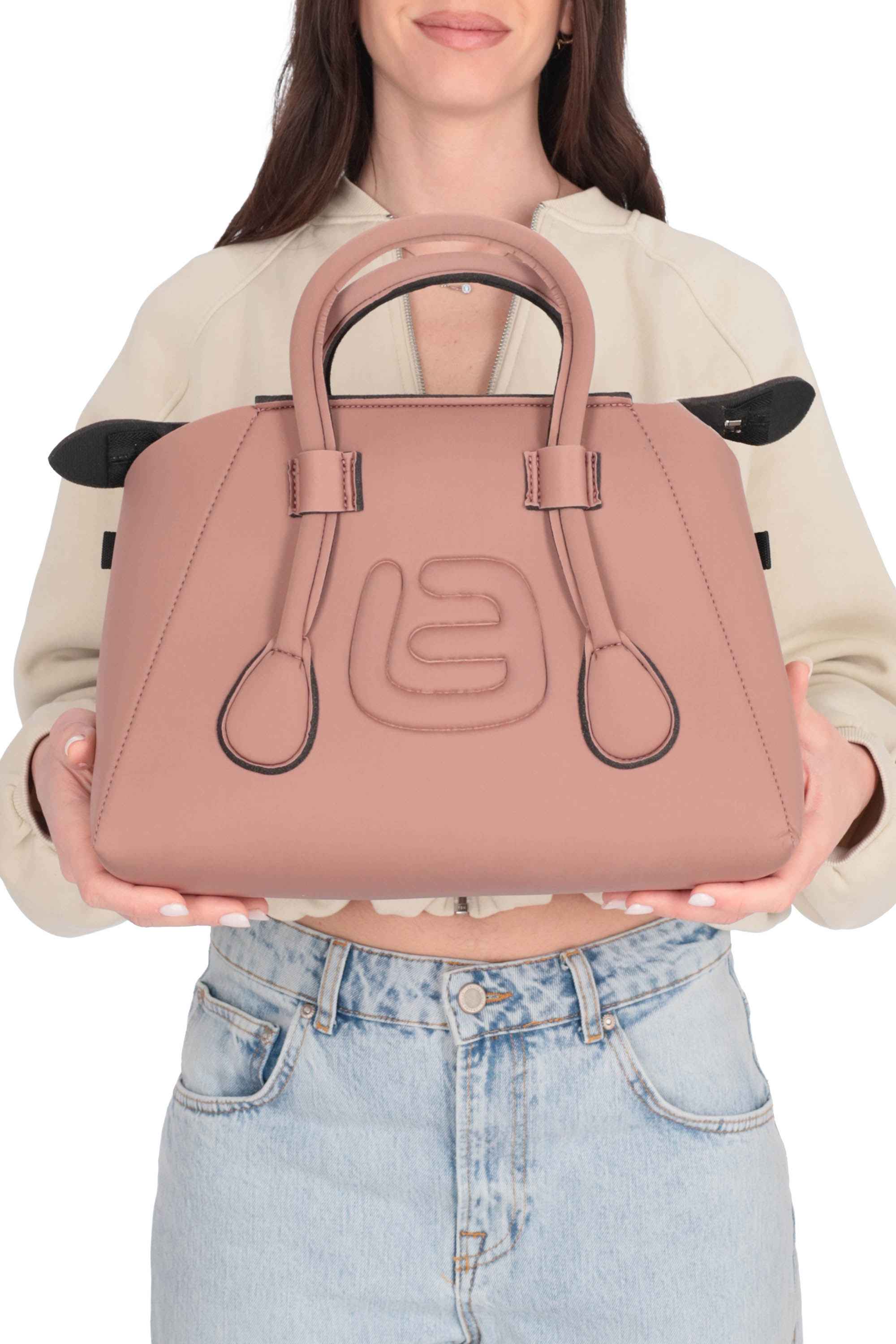 LA FILLE DES FLEURS - D MALDIVETFC Borsa