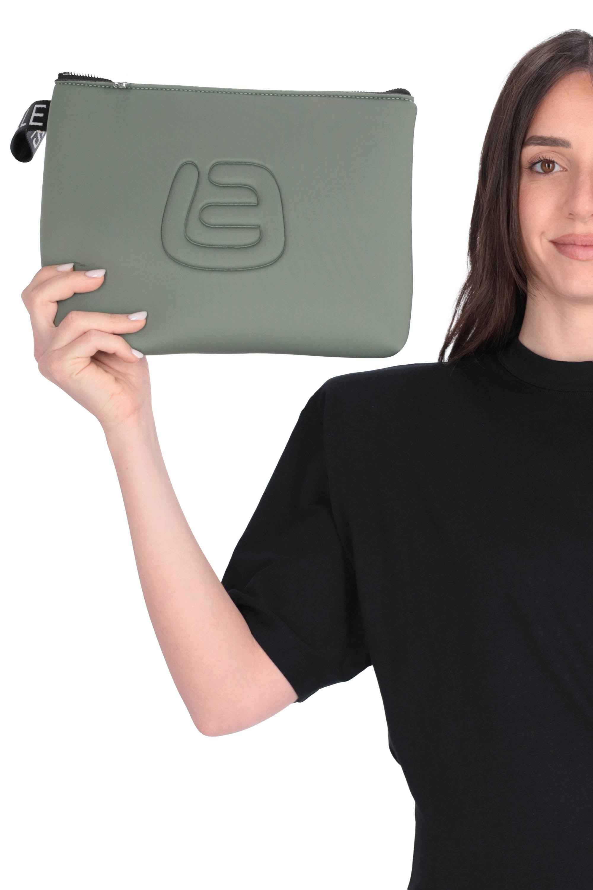 LA FILLE DES FLEURS - D ALAINTFC Portatutto