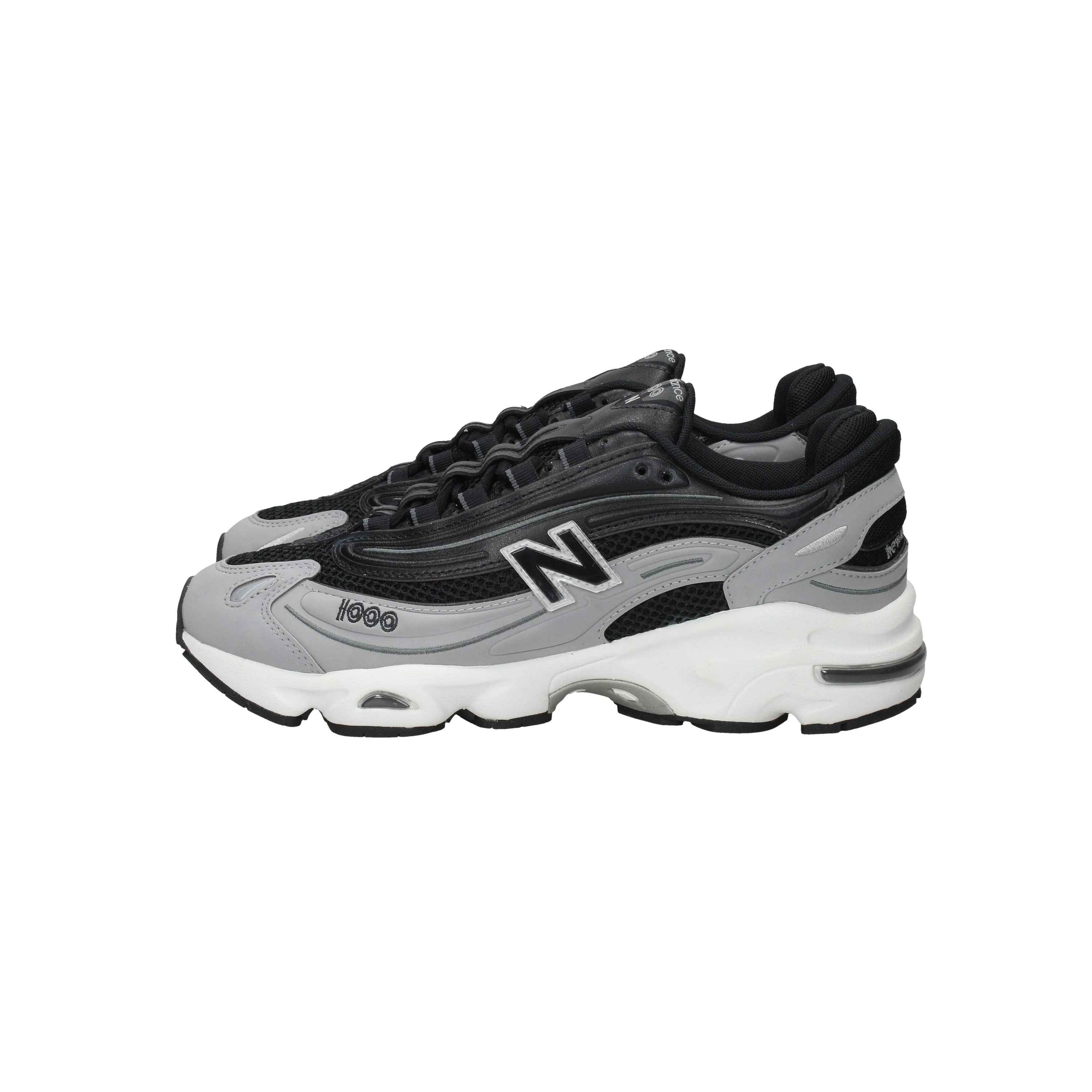NEW BALANCE  - U M 1000 A Sneakers