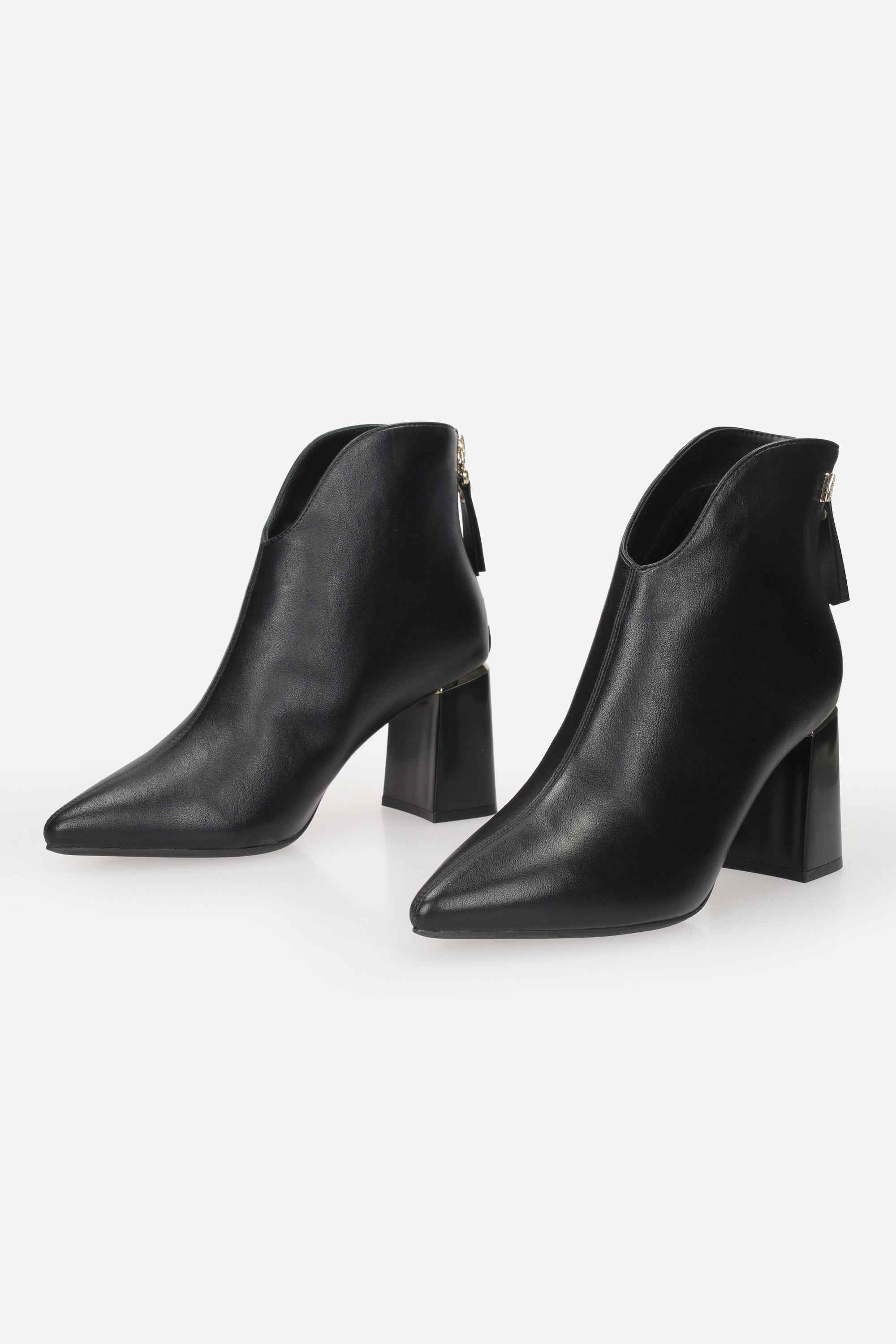 MARIELLA BURANI - D 51690 Tronchetto