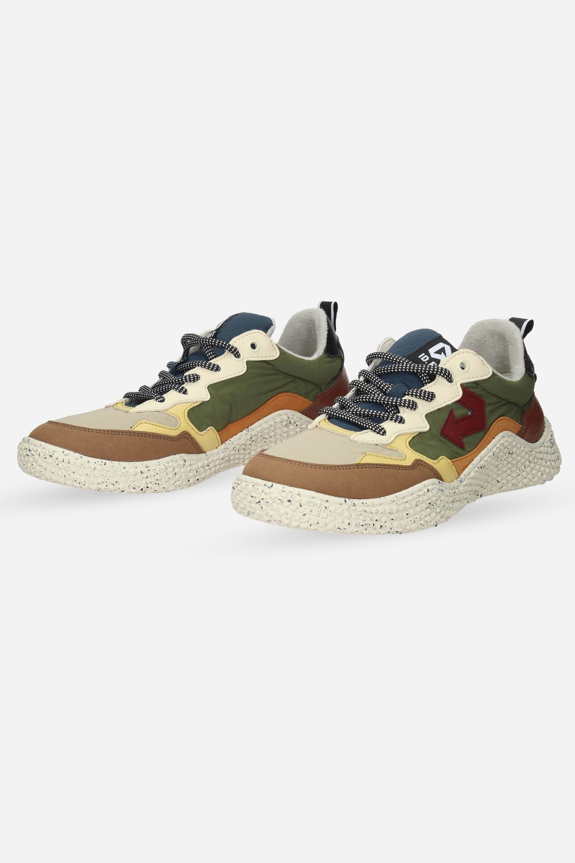MILITARE | ID.EIGHT - U HANA Sneakers