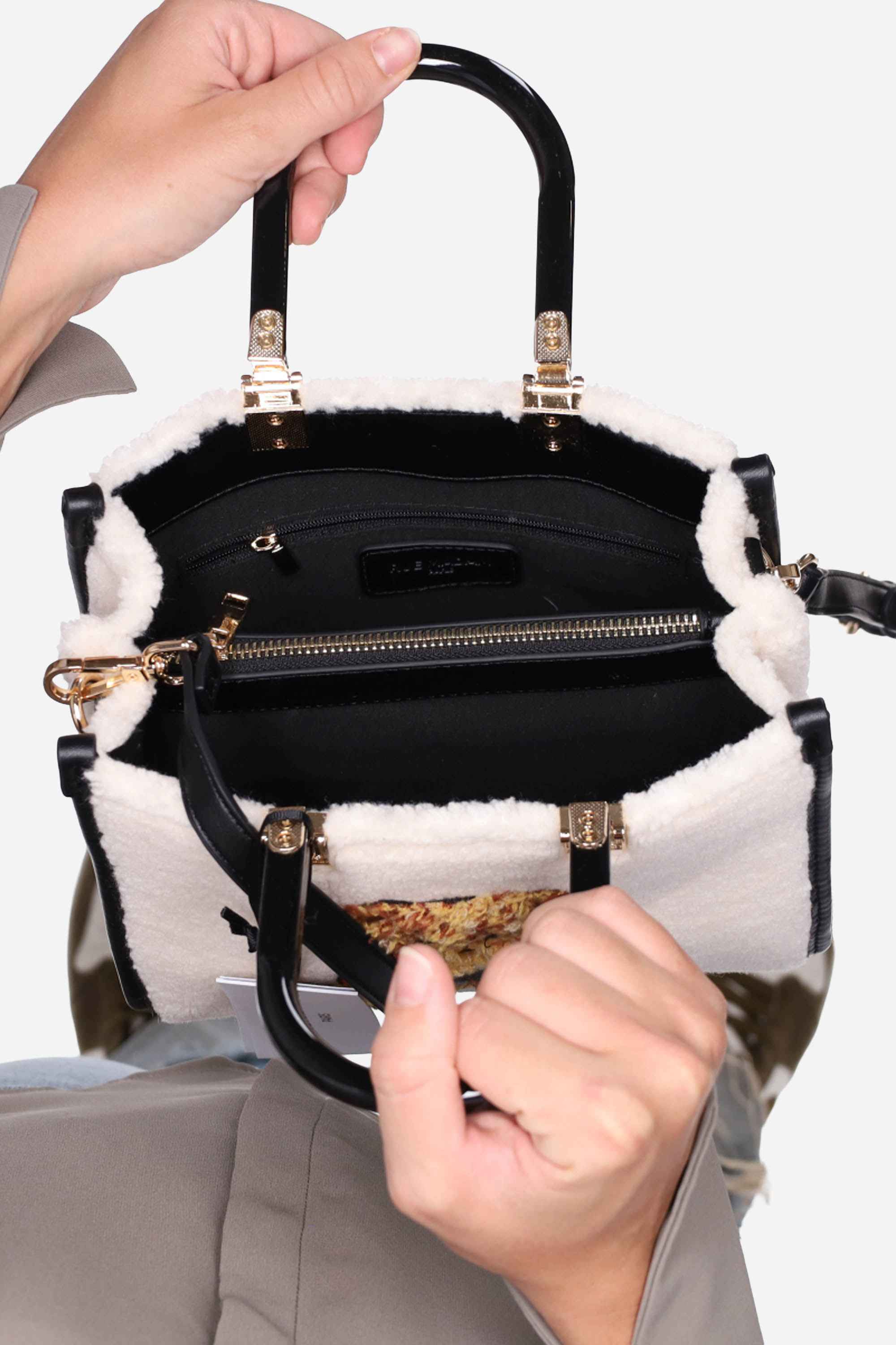 RUE MADAM PARIS - D 1497 Borsa