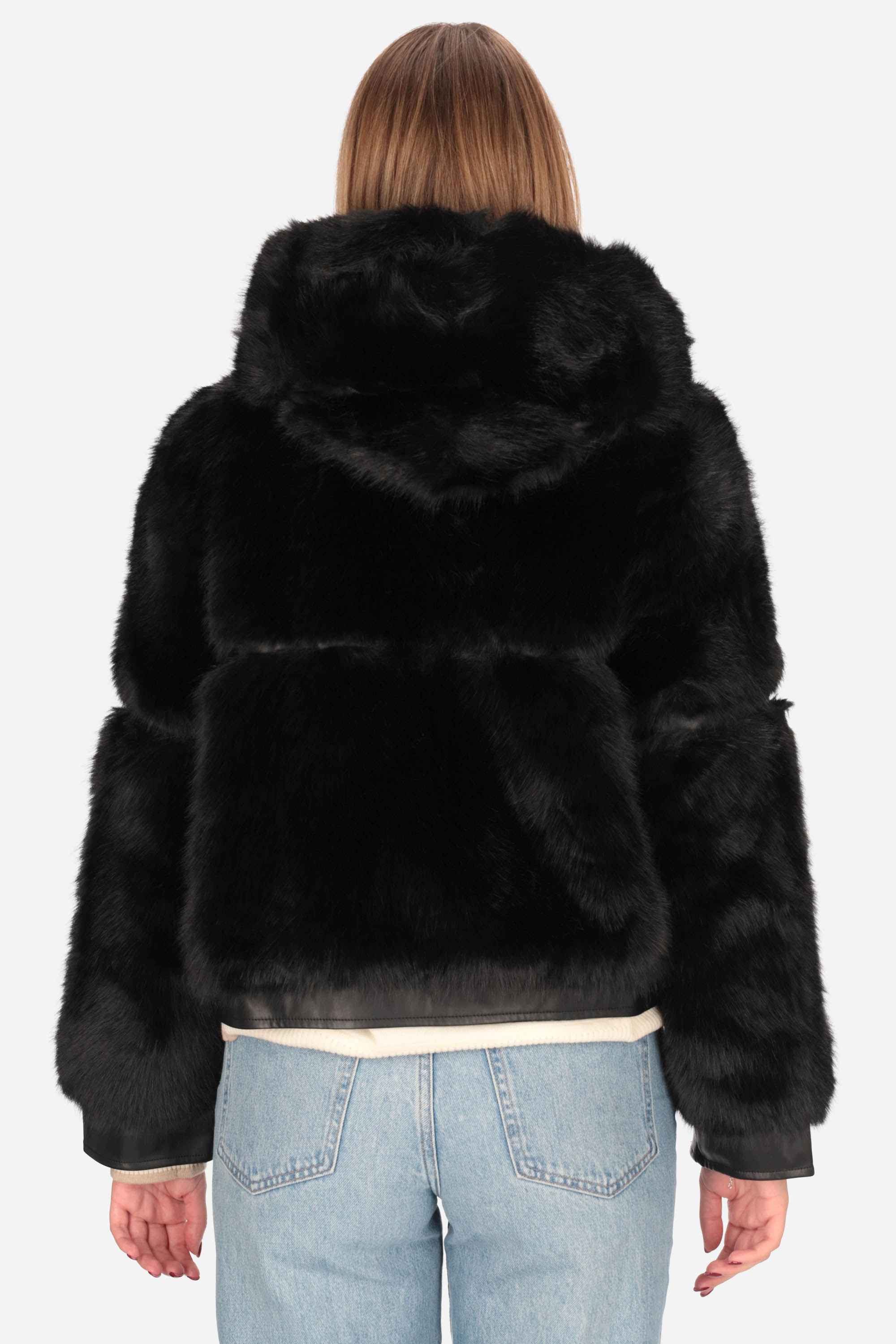 V°73 - D 73C19EX02 Pellicciotto