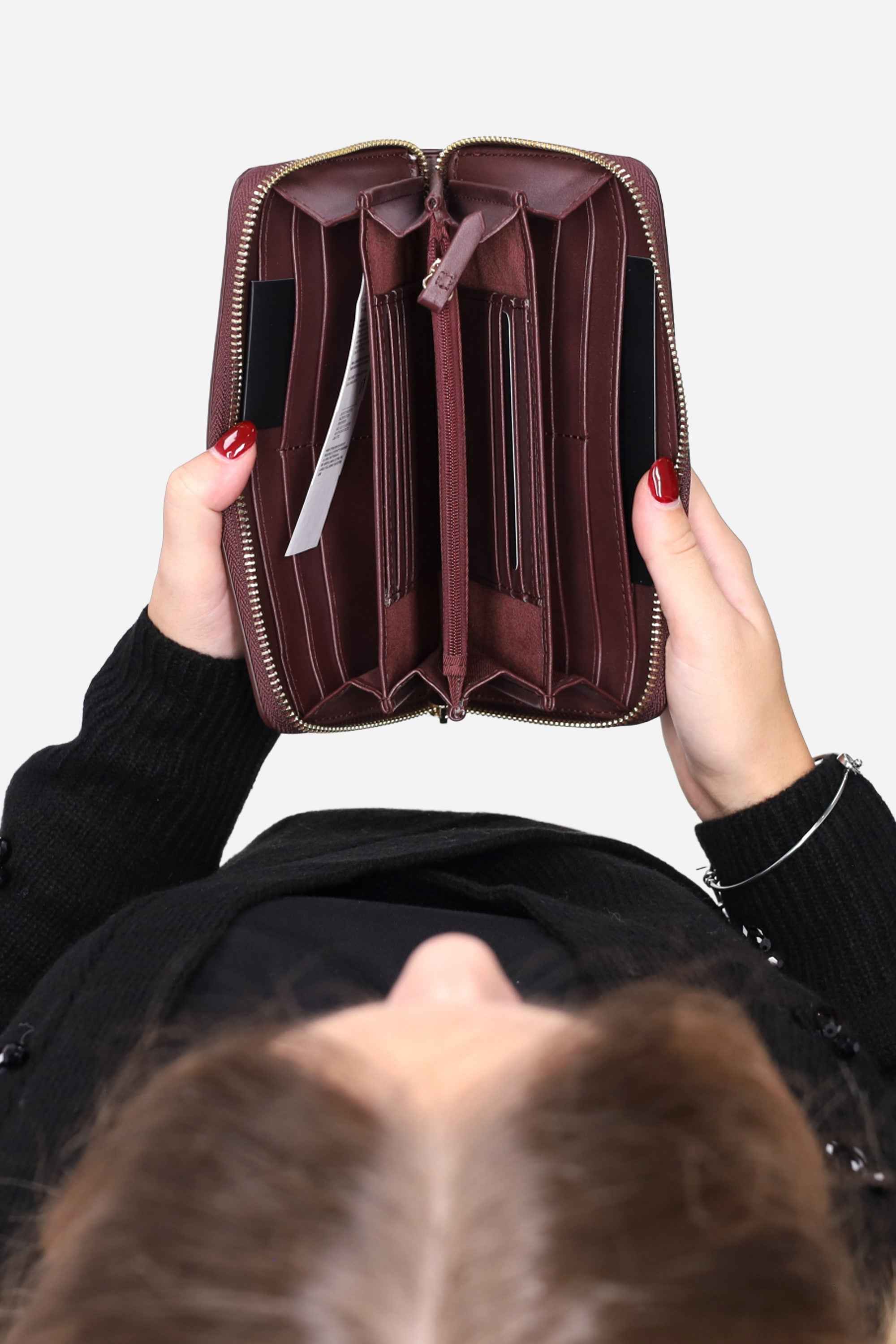 V°73 - D 73PS9D1155 Portafoglio