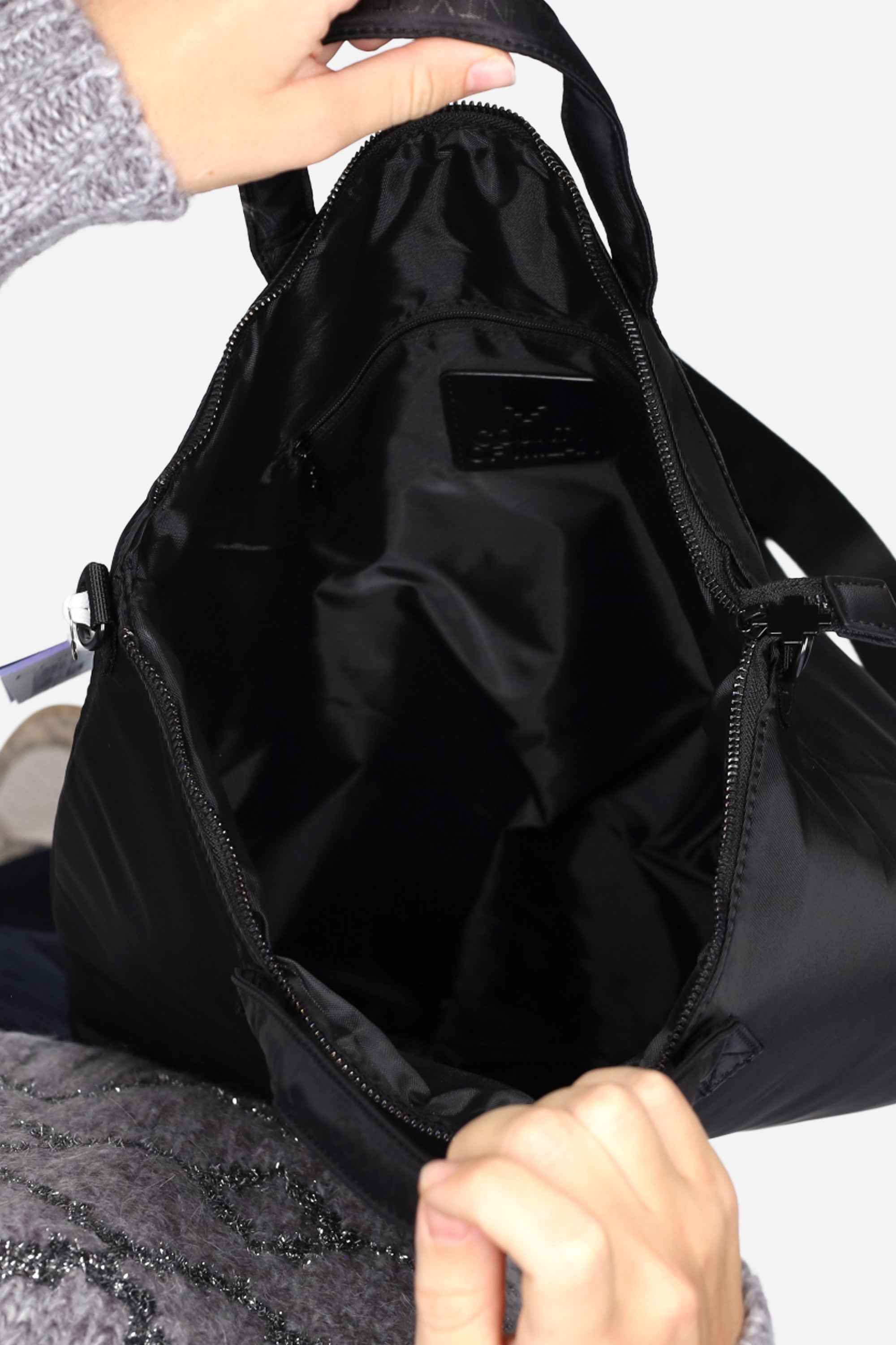 COUNTY OF MILAN - D COMAF250120 Borsa