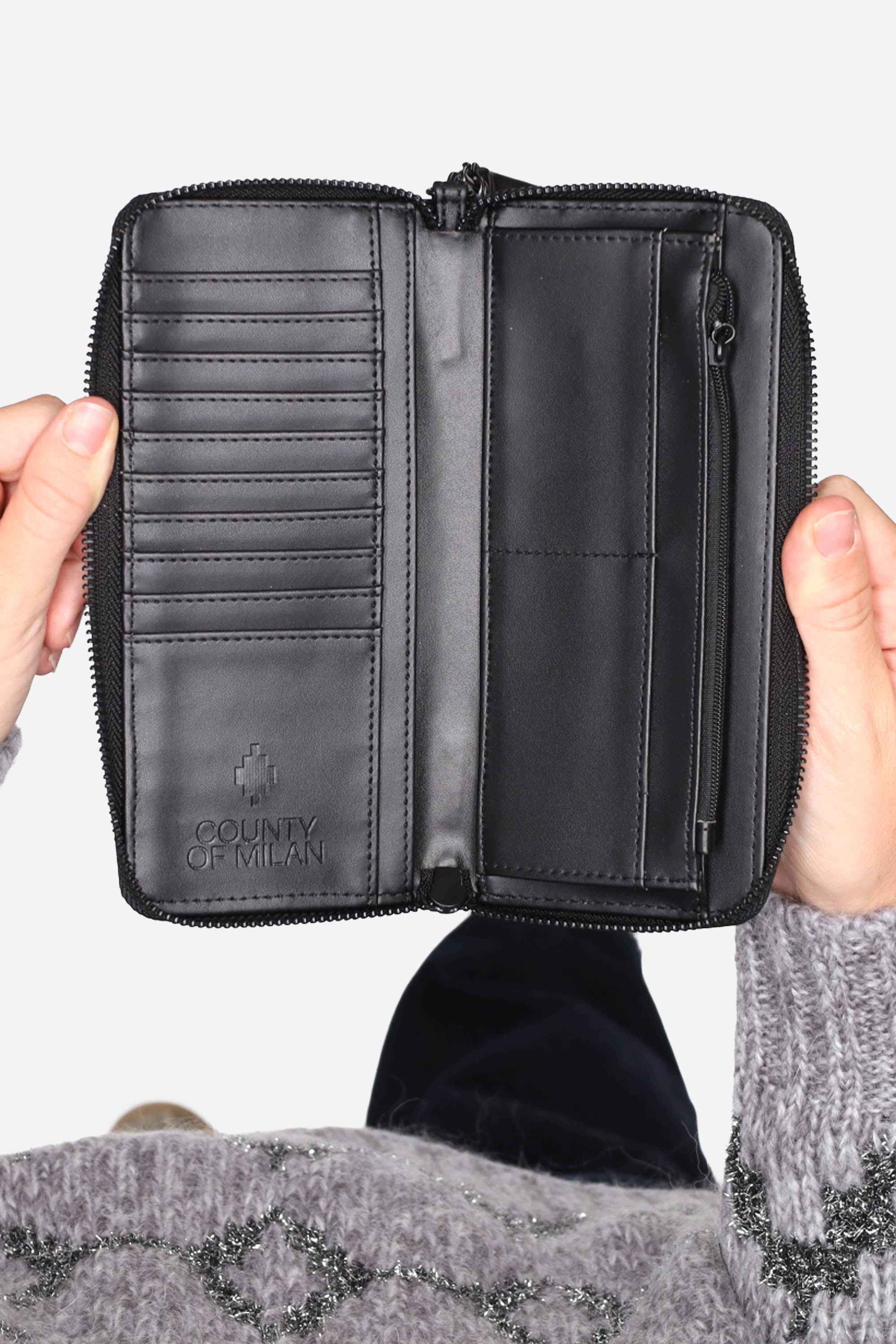 COUNTY OF MILAN - D COMAF250172 Portafoglio