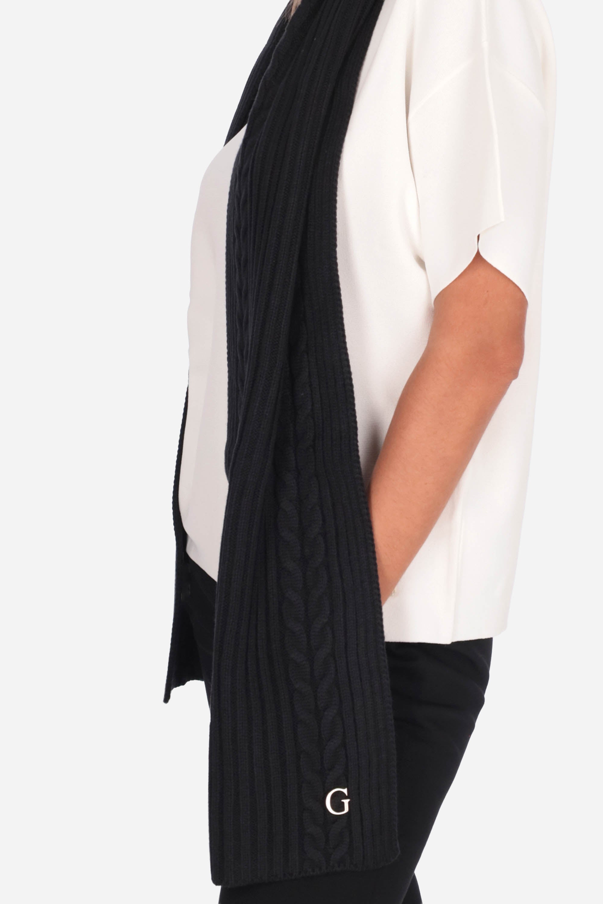 NERO | GUESS - D AW5383POL03 Sciarpa